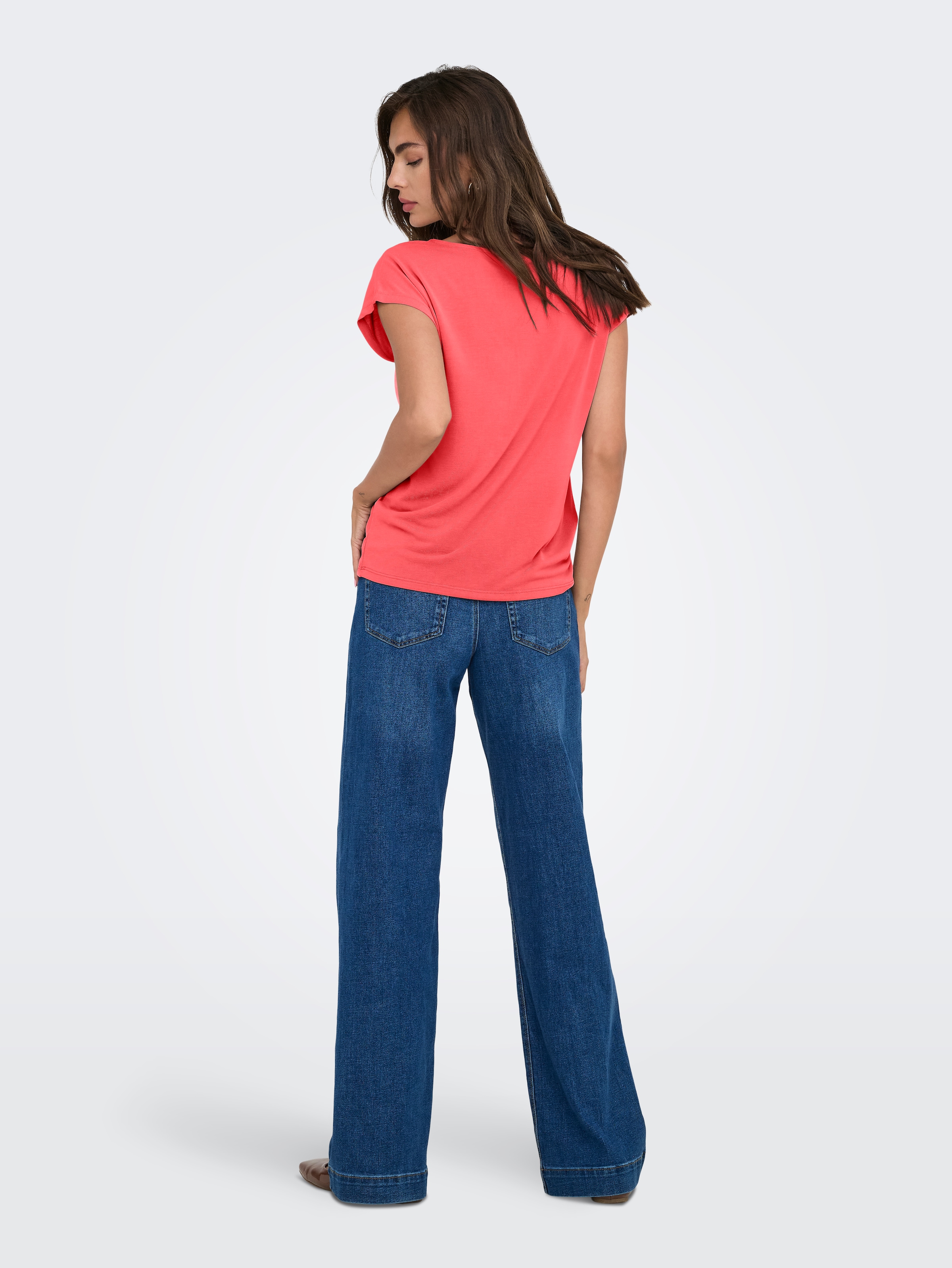 ONLY T-shirt en V »ONLFREE S/S MOD.V-NECK TOP JRS NOOS«