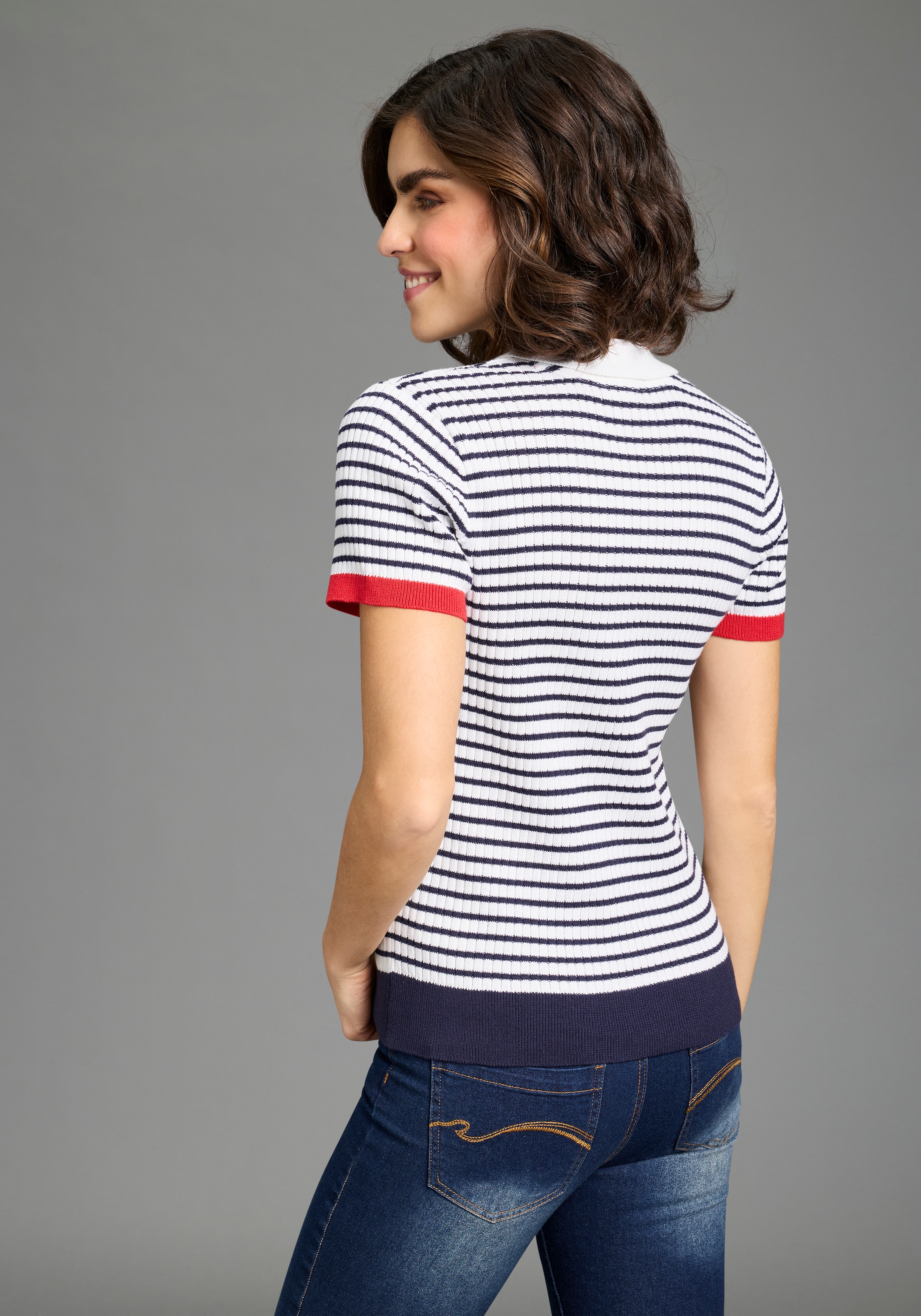 KangaROOS Pull à col polo aus Baumwoll-Mix, Polokragen, schmale Basic-Passform