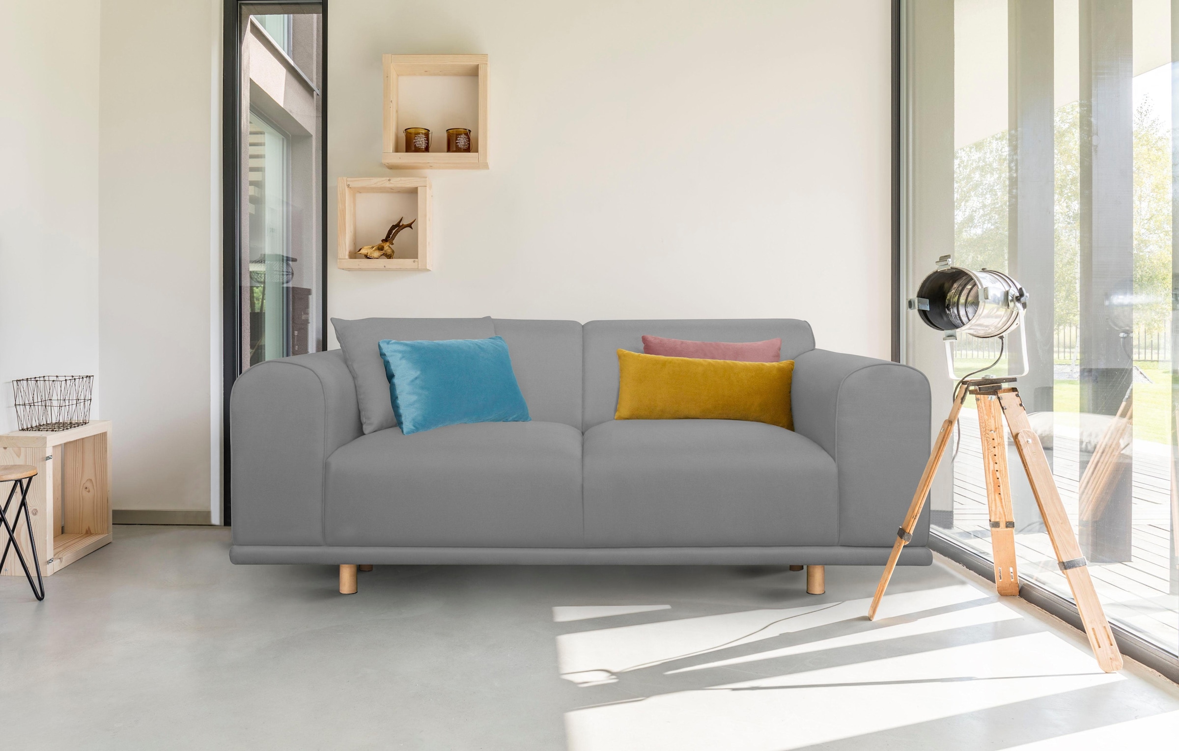 GOODproduct 2-places »Maroon« in skandinavischem Design, mit losen Kissen