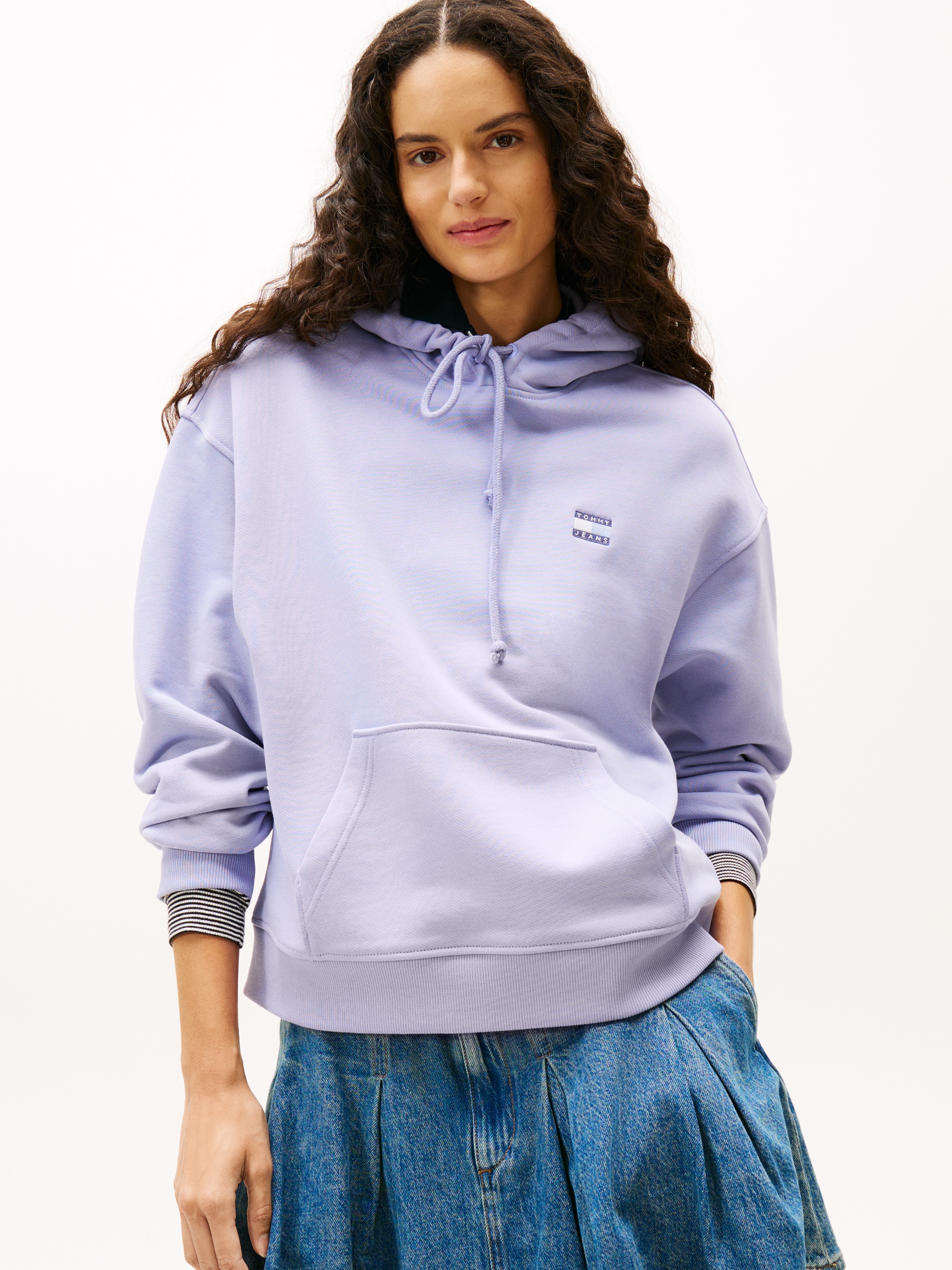 Tommy Jeans Hoodie »TJW BXY BADGE HOODIE EXT«, avec badge logo
