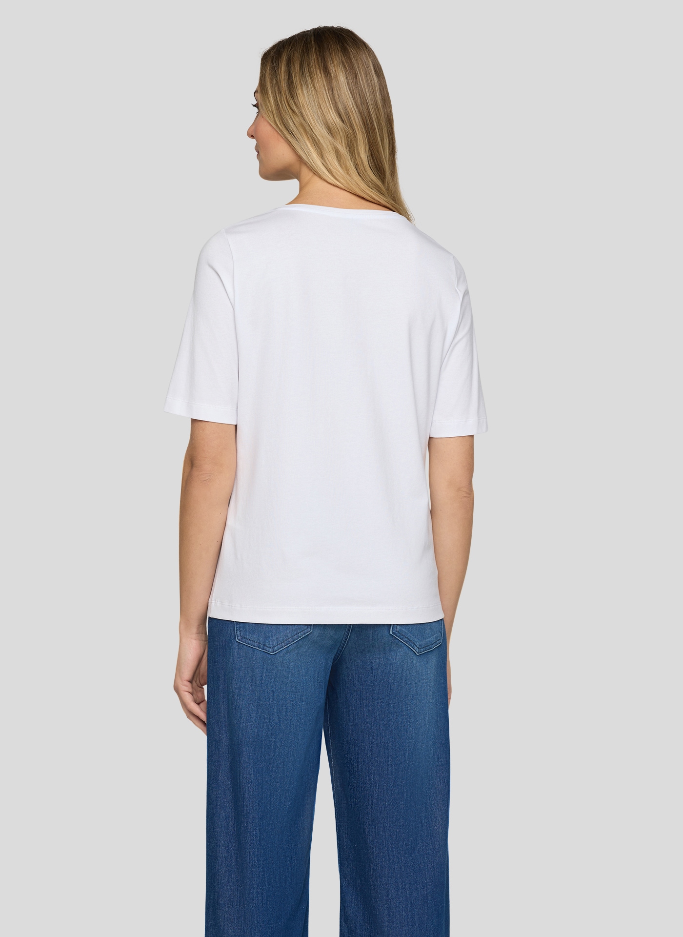 Rabe T-shirt mit Schmetterling Print