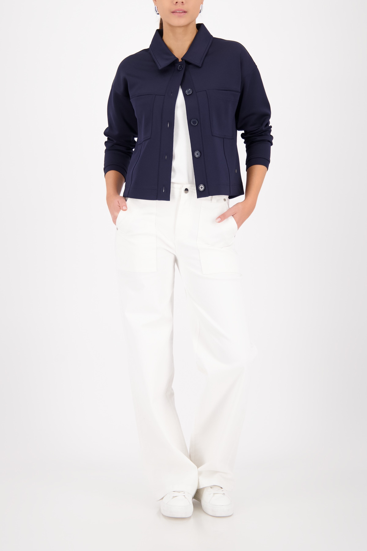 Monari Veste sweat Hemdkragen, grosse Brusttaschen, elastische Qualität