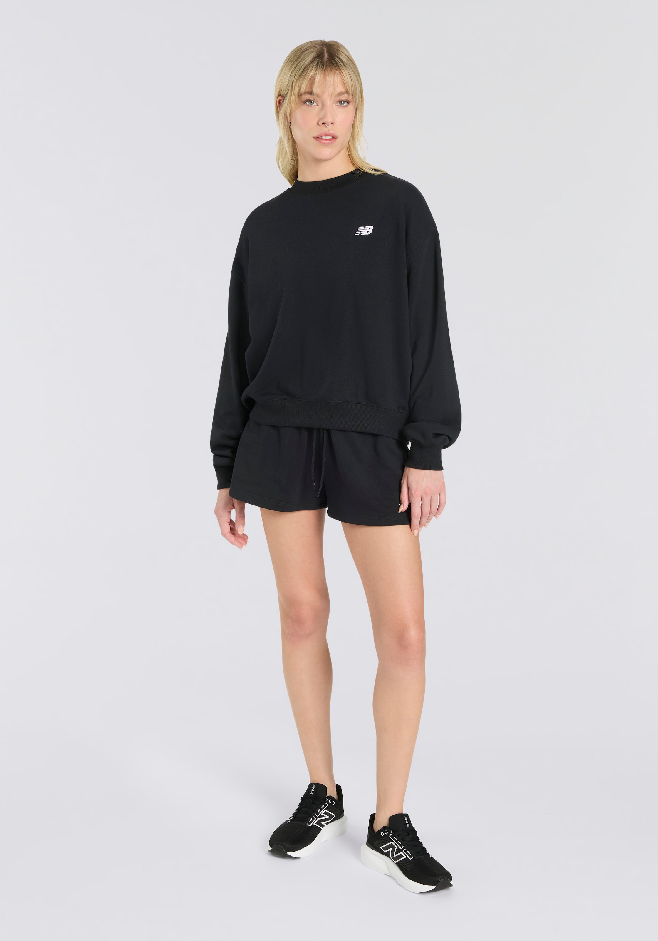 New Balance Sweatshirt »Sport Essentials French Terry Crew«, lockere Passform, mit Rundhalsausschnitt
