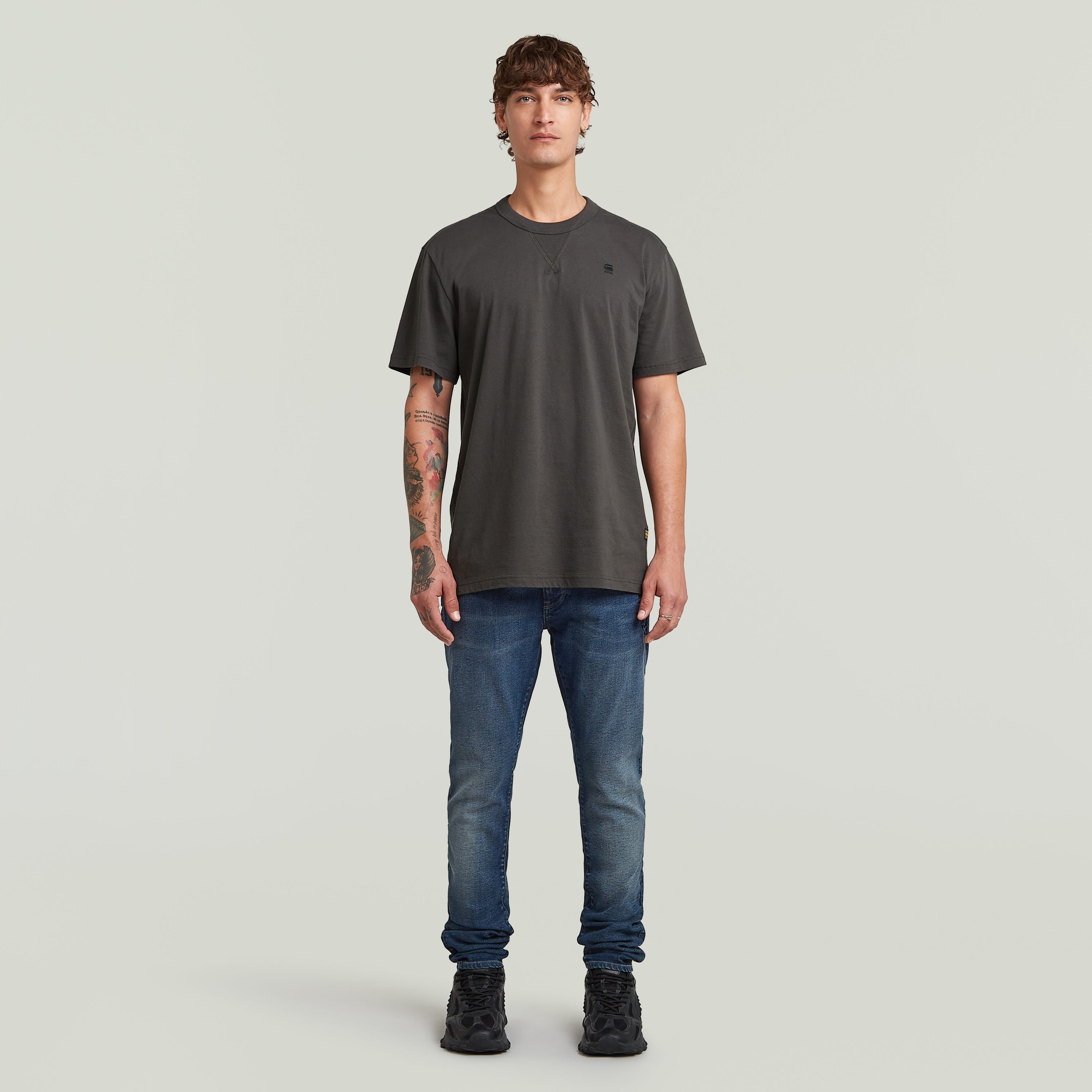 G-STAR T-Shirt »Nifous« Rundhals, mit Rippeinsatz