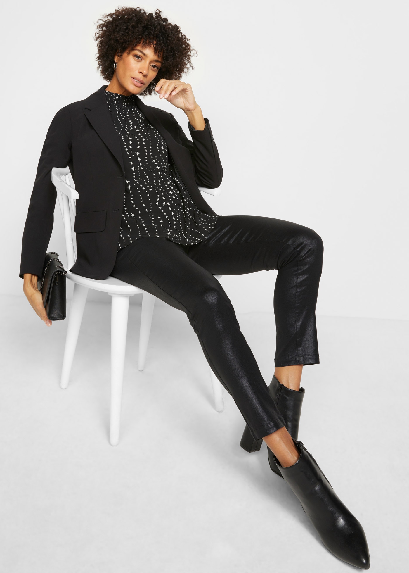 bonprix Hosenanzug »Hosenanzug 2-tlg« Set, 2 tlg. regular fit Regular Fit, mit Elasthan-Anteil, verschiedene Konfektionsgrössen
