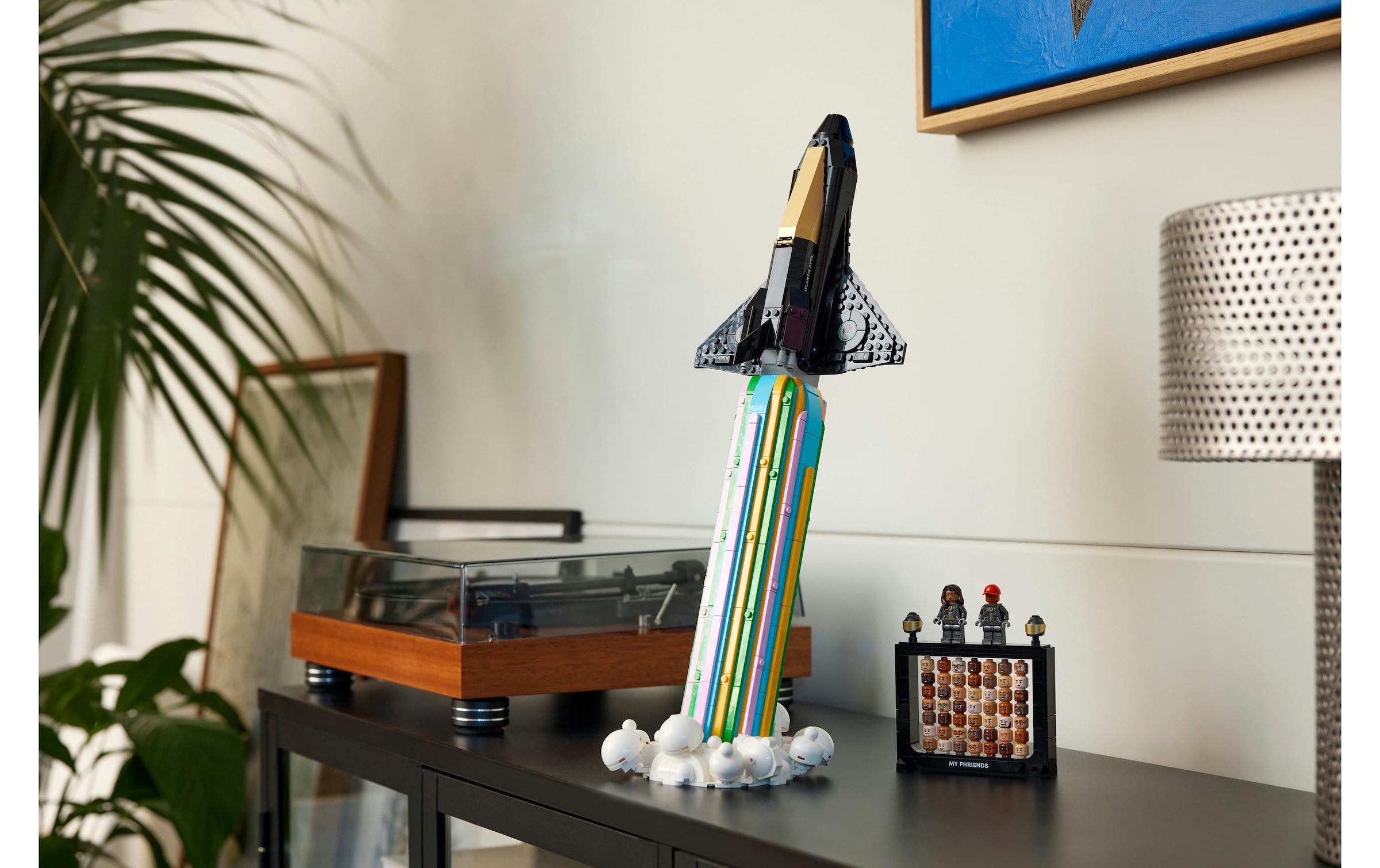 LEGO® Spielbausteine »Über dem Mond mit Pharrell Williams«