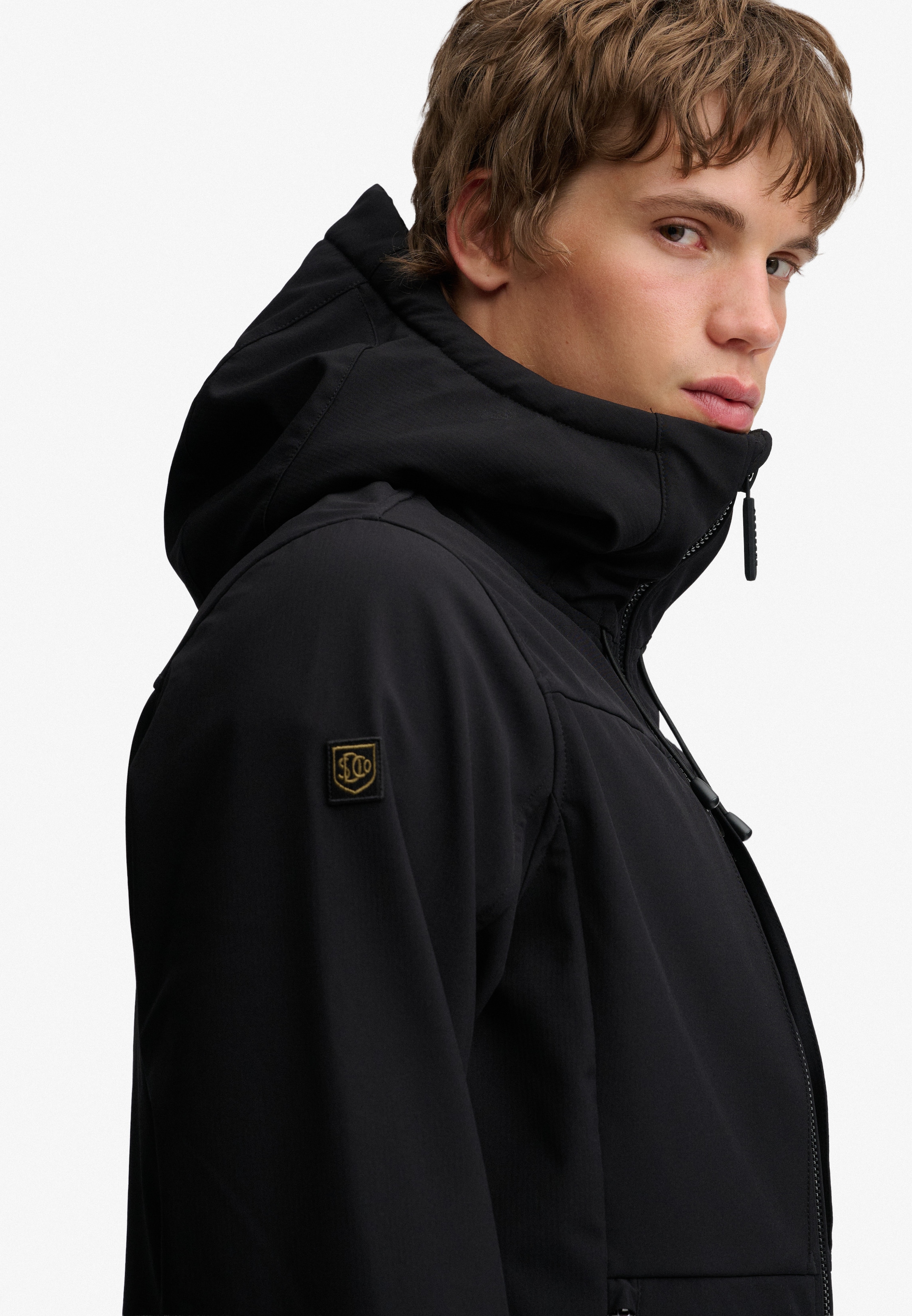 Superdry Veste d'extérieur »HOOD BORG TREKKER JKT« avec capuche mélange de matières, coupe décontractée