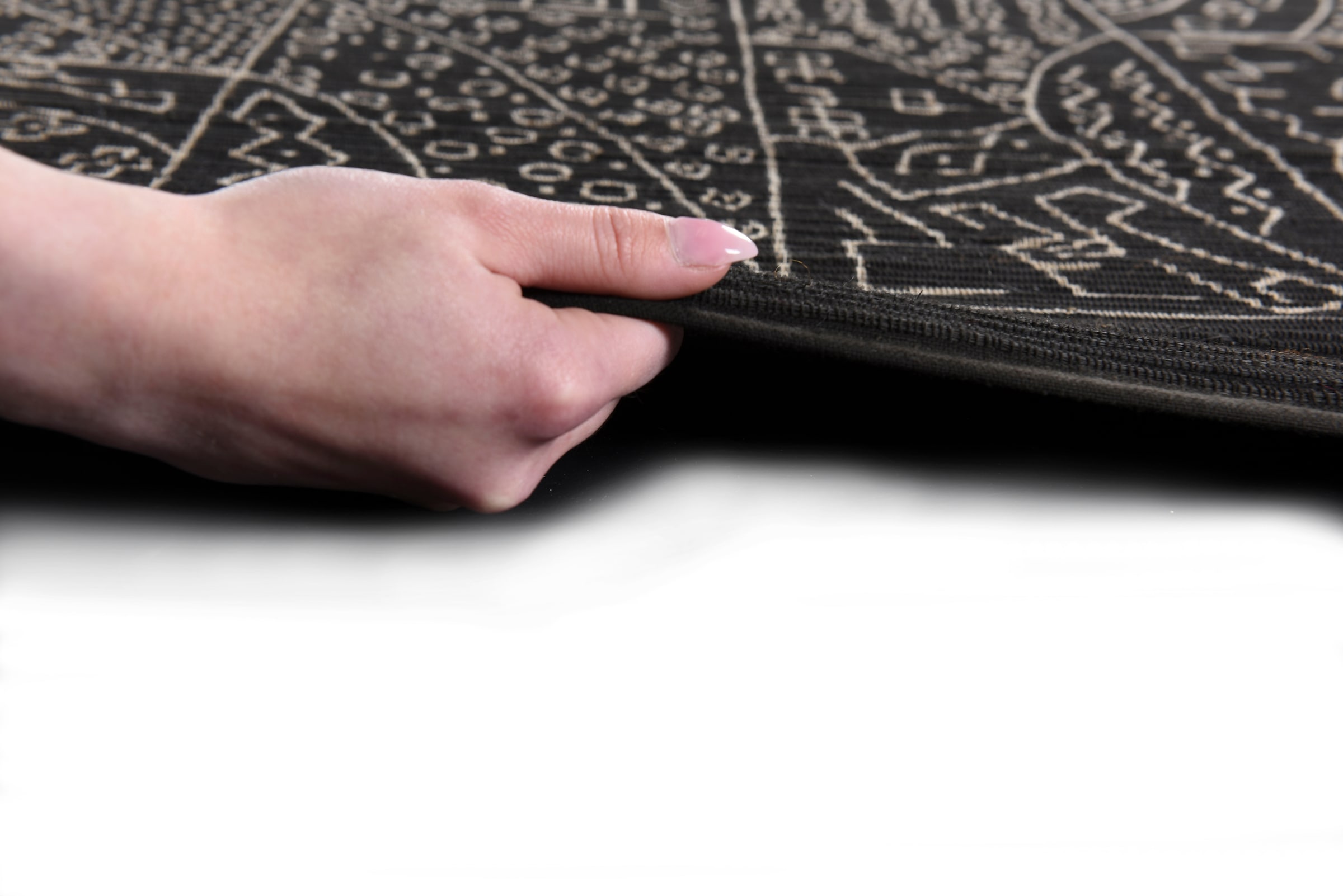 DIE HAUSKUNST Tapis »Taama« Rectangulaire 4 mm Höhe Flachgewebe, handgewebt, mit Fransen