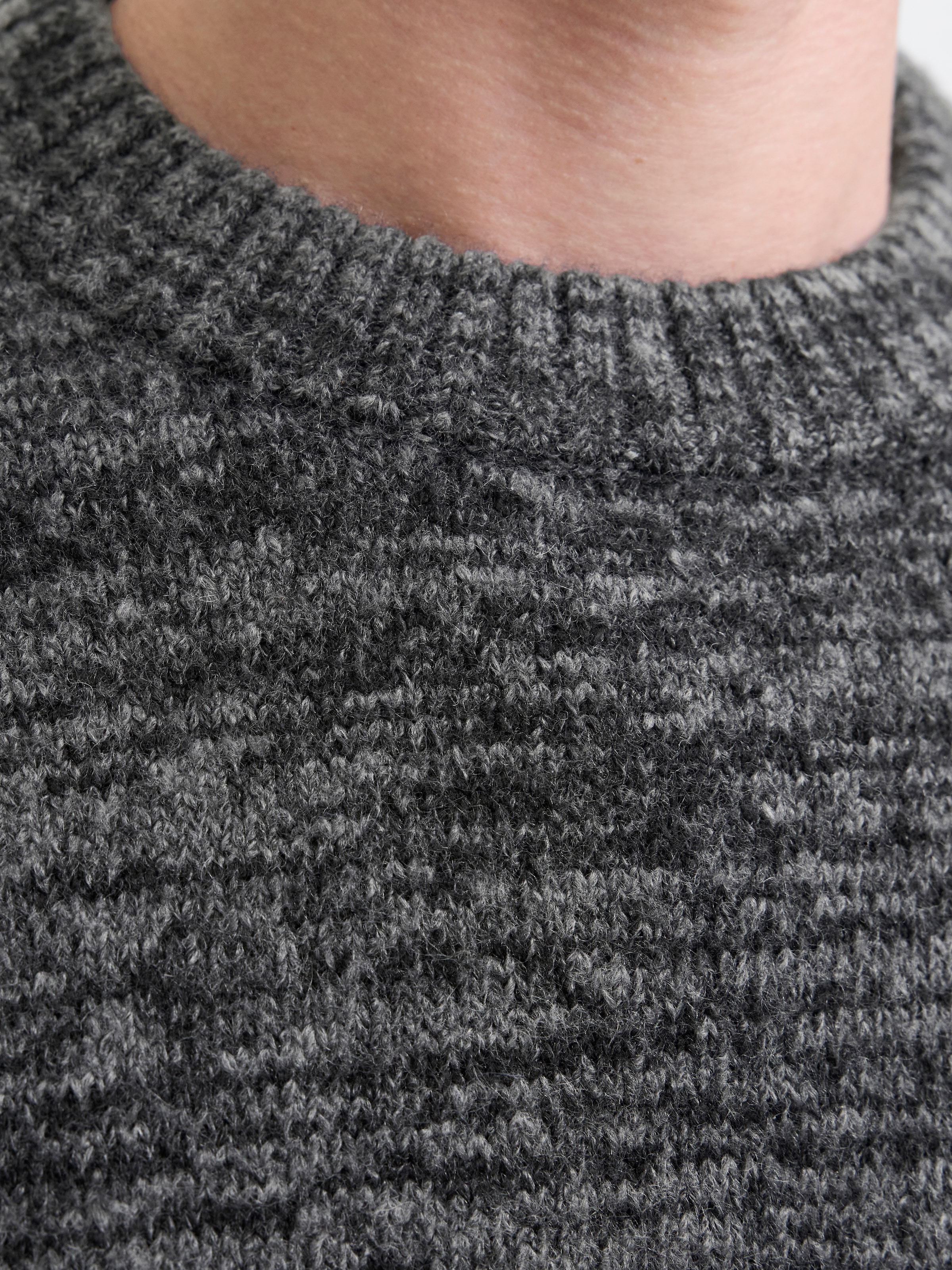 Jack & Jones Pull à col rond »JJESOHO OLLIE KNIT CREW NECK SN« mélange de matières, coupe décontractée