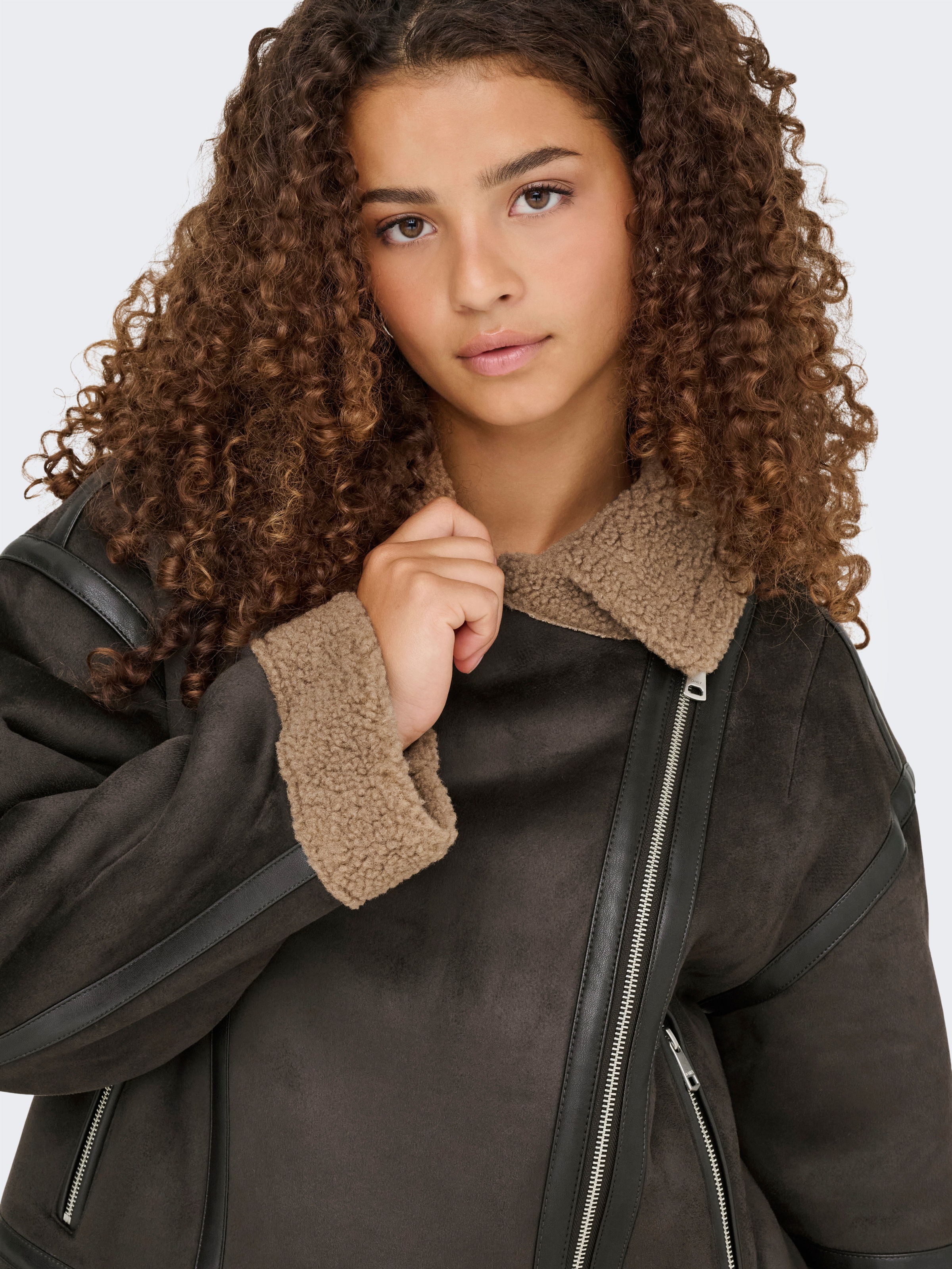 ONLY Pilotenjacke »ONLKENDRA BOND OVERSIZJACKET CC OTW« Kunstfaser