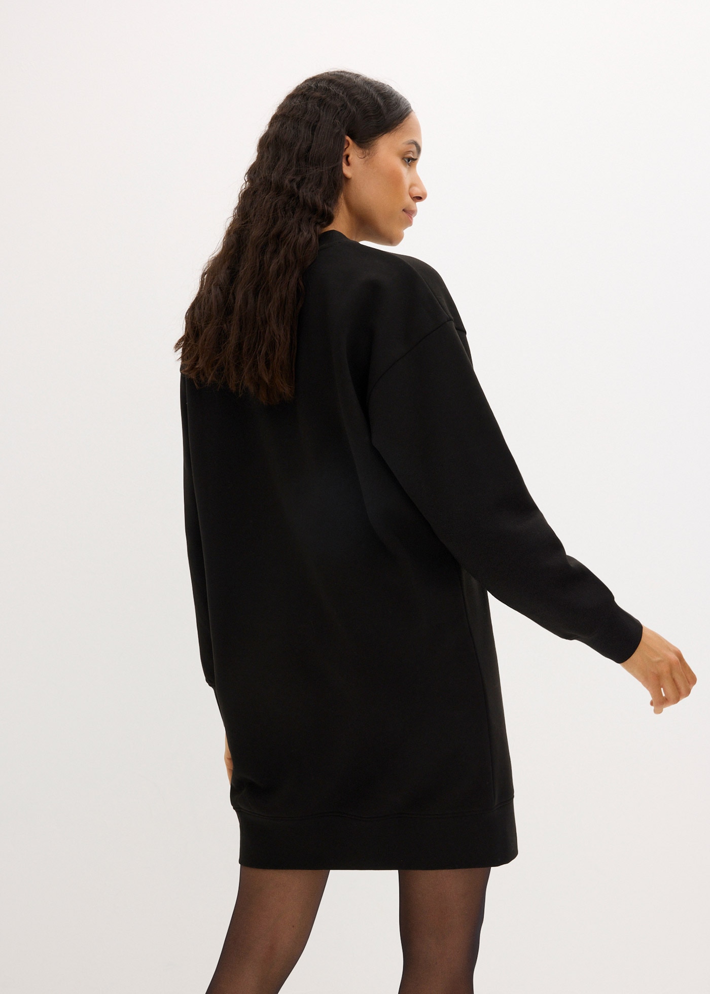 bonprix Sweatkleid »Oversized Sweatkleid« Ohne Taschen für den Alltag, dickeres Material, Oversize-Passform
