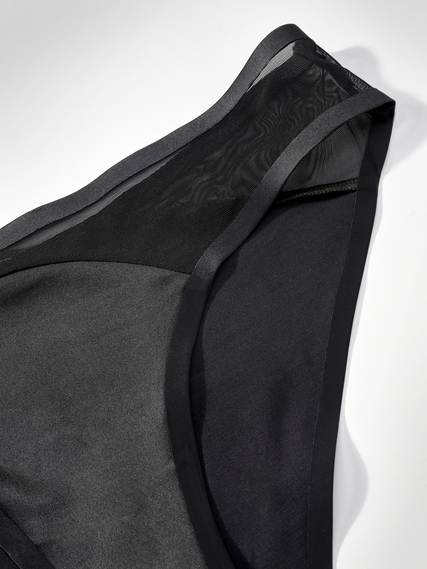 PASSIONATA Slip »BIANCA« leichte Satin-Mikrofaser, elastisch