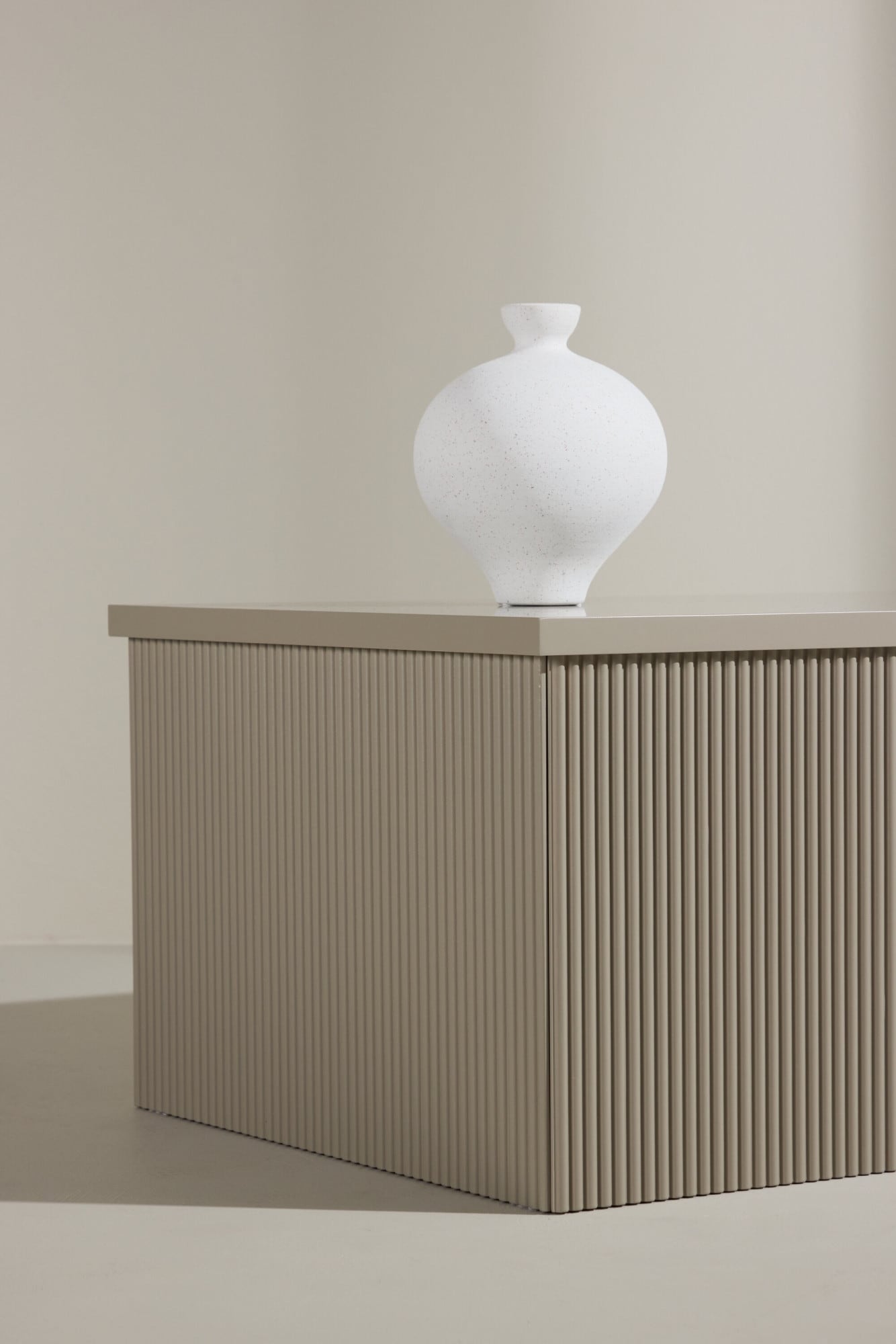 Venture Home Table d'appoint »Lenox, rechteckiger Beistelltisch in einladendem Beige, 80 × 60 cm« Table d'appoint, MDF, rectangulaire, spacieux, simple, discret