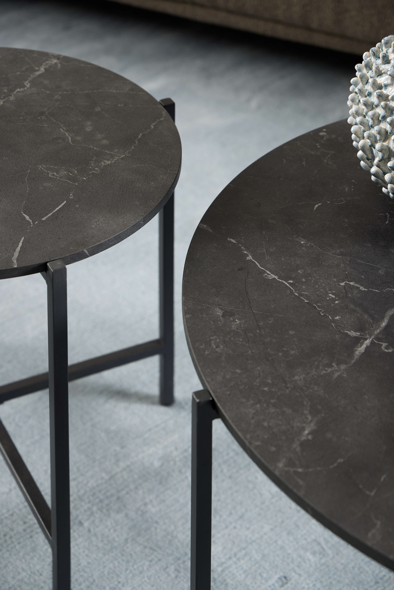 ACTONA GROUP Table basse »Lamoine« rond, Izmir mat noir, mélamine rugueuse, Ø70x42 cm