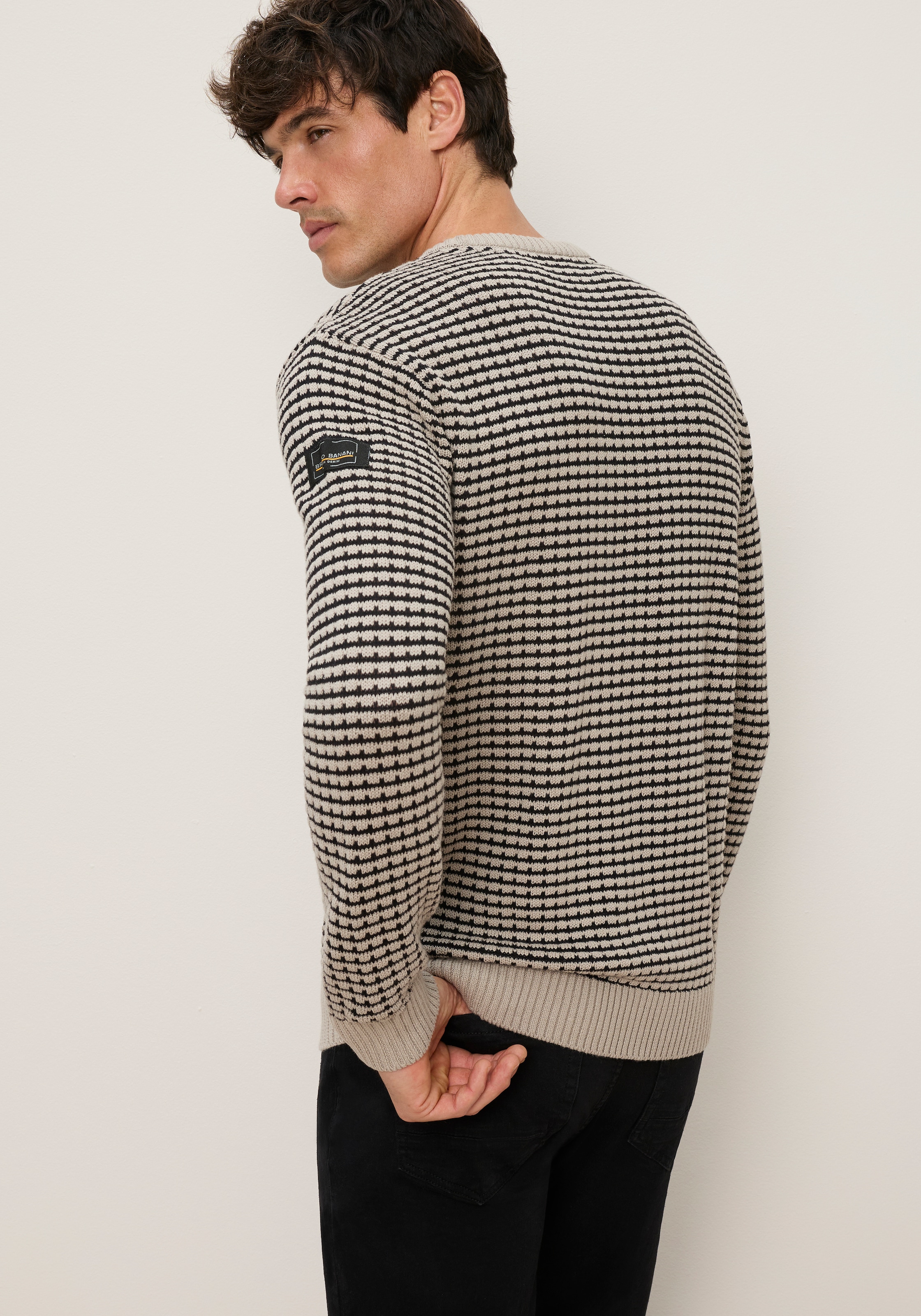 Bruno Banani Pull à col rond Se démarquer avec style avec un motif structuré moderne. Regard accrocheur à la mode