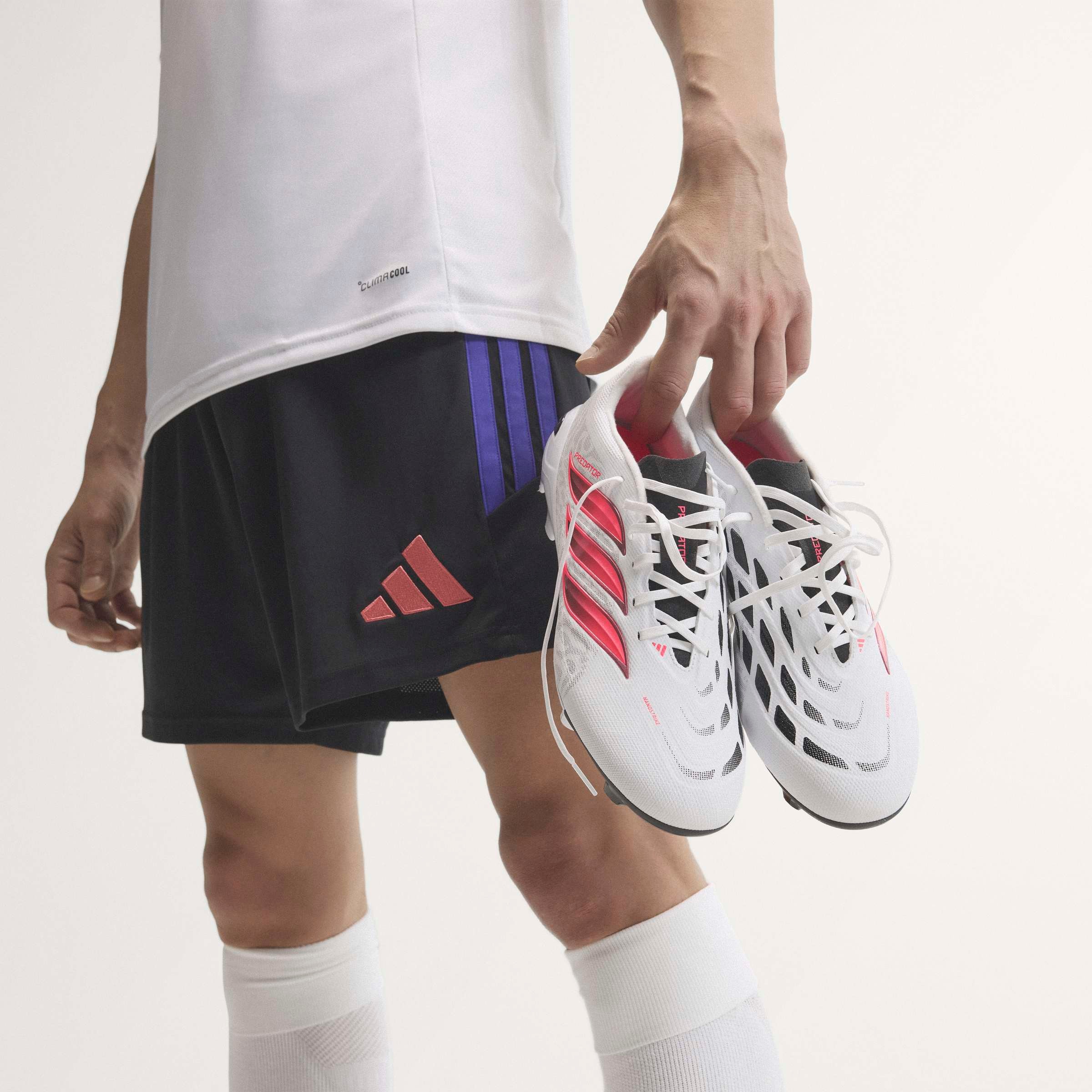 adidas Performance Chaussure de football »PREDATOR LEAGUE , NATURRASEN«  semelle extérieure pour gazon et sols durs