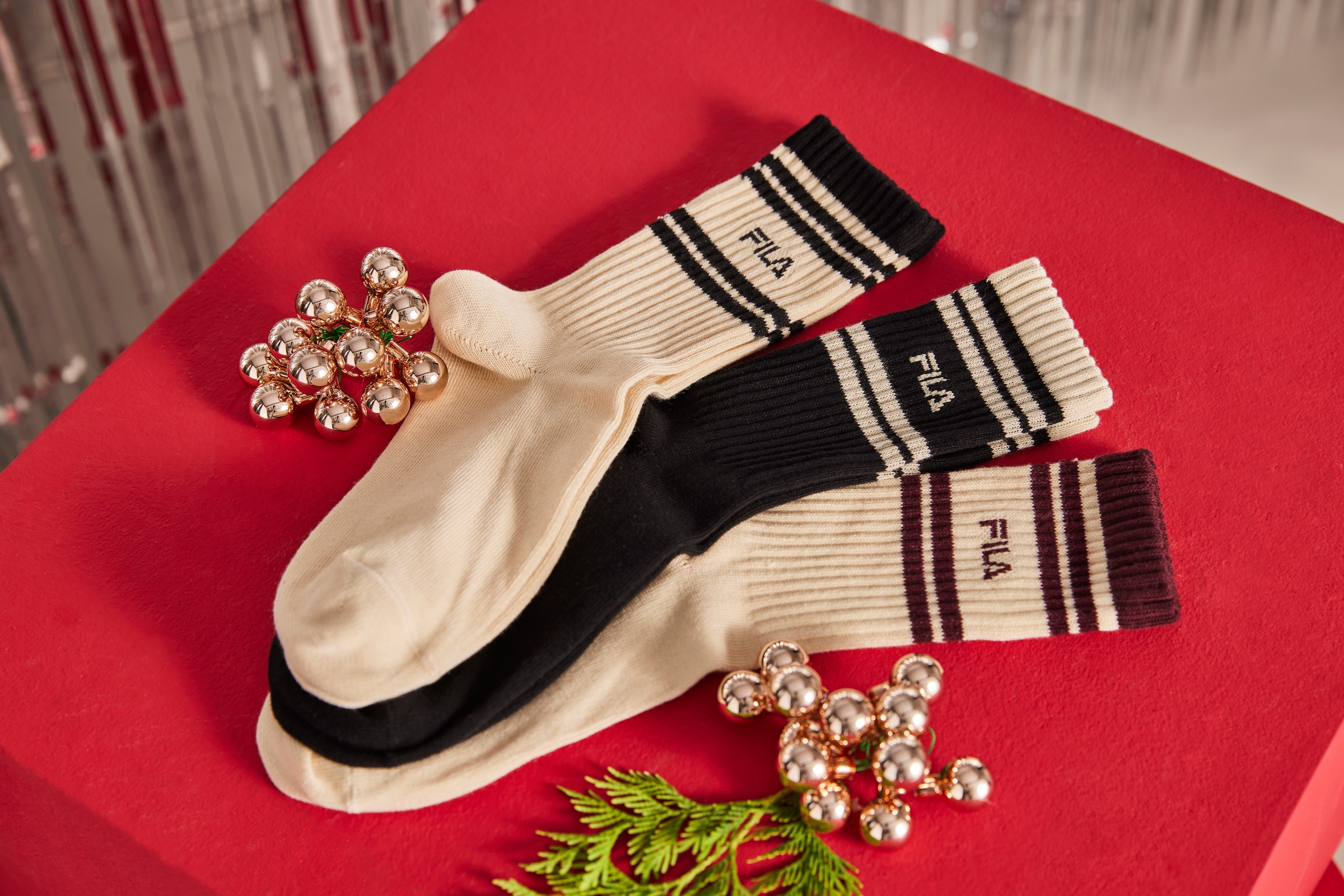 Fila Chaussettes de tennis »MAN LIFESTYLE NORMAL PLAIN SOCKS« 6 Couple tlg. sportliches Design mit Logodetail