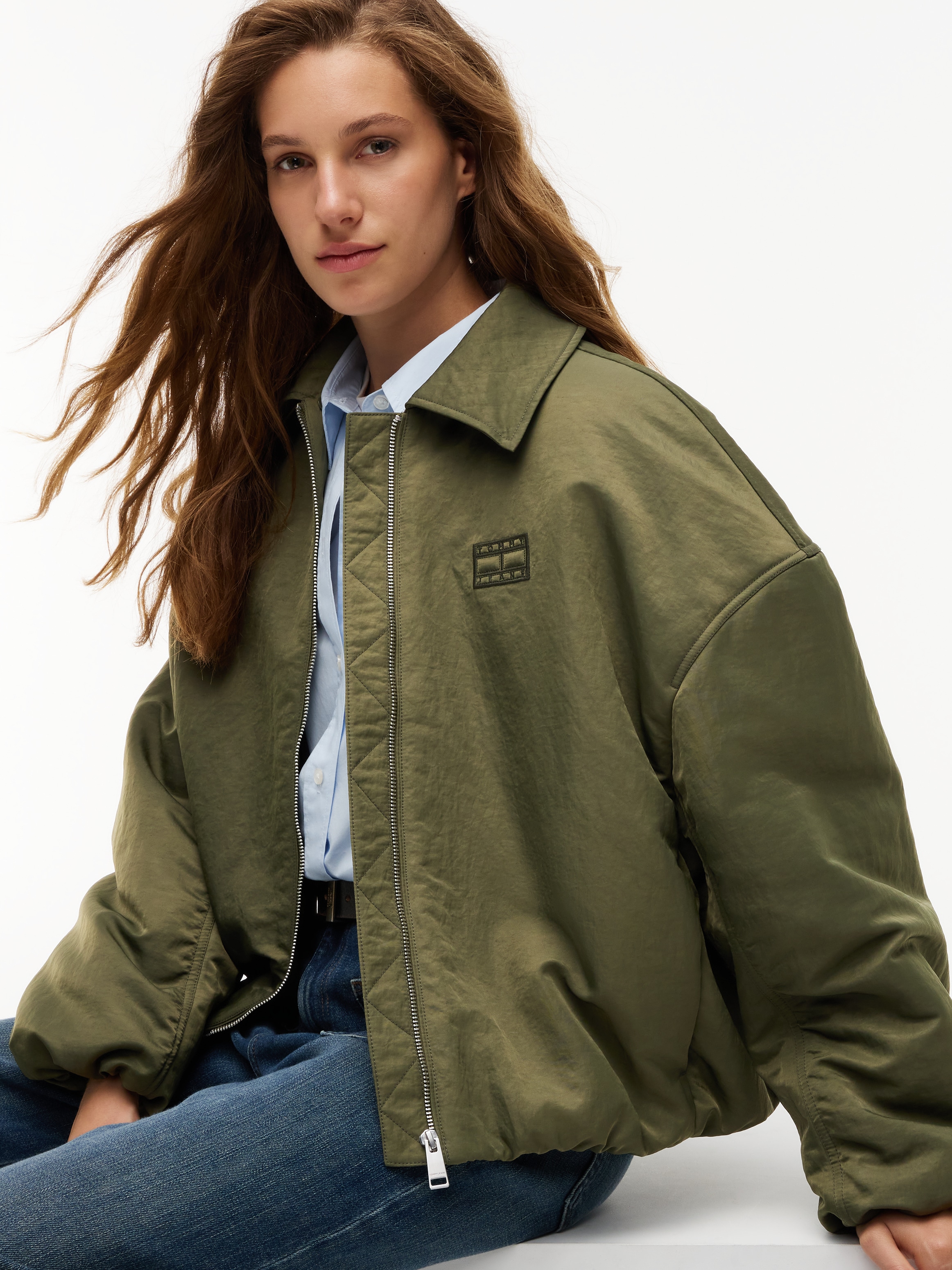 Tommy Jeans Veste bomber »TJW FUR COLLAR UTILITY BOMBER« fibre synthétique, avec fausse fourrure