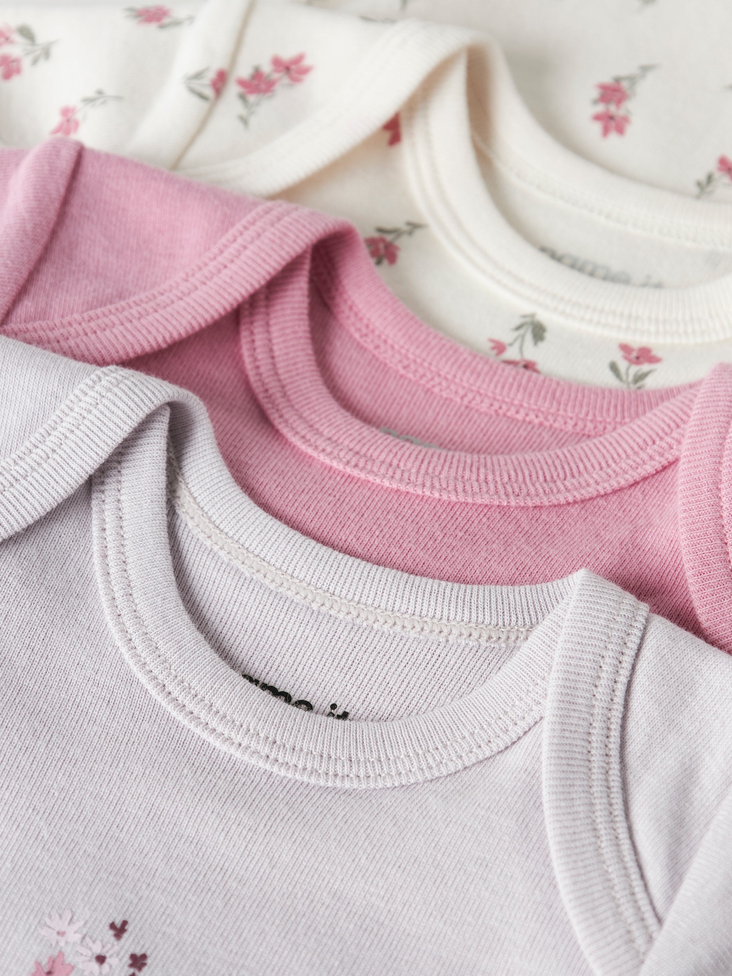 Name It Kurzarmbody »NBFBODY 3P SS FLOWER NOOS« Packung, 3 tlg.