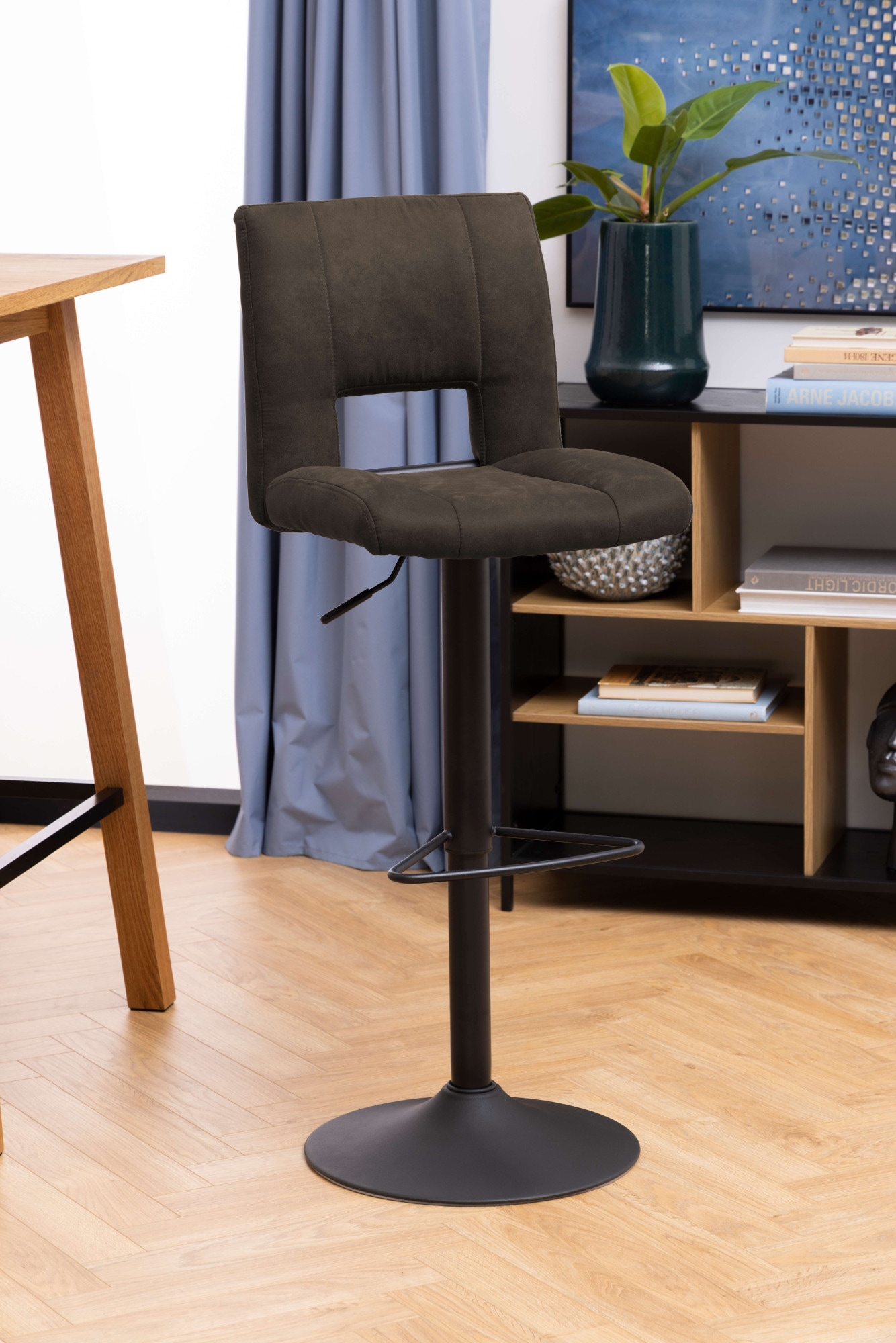 ACTONA GROUP Tabouret de bar »Sylvia Barstuhl, Höhenverstellbar,« pied trompette, vérin à gaz, pivotant, coutures verticales, lot de 2