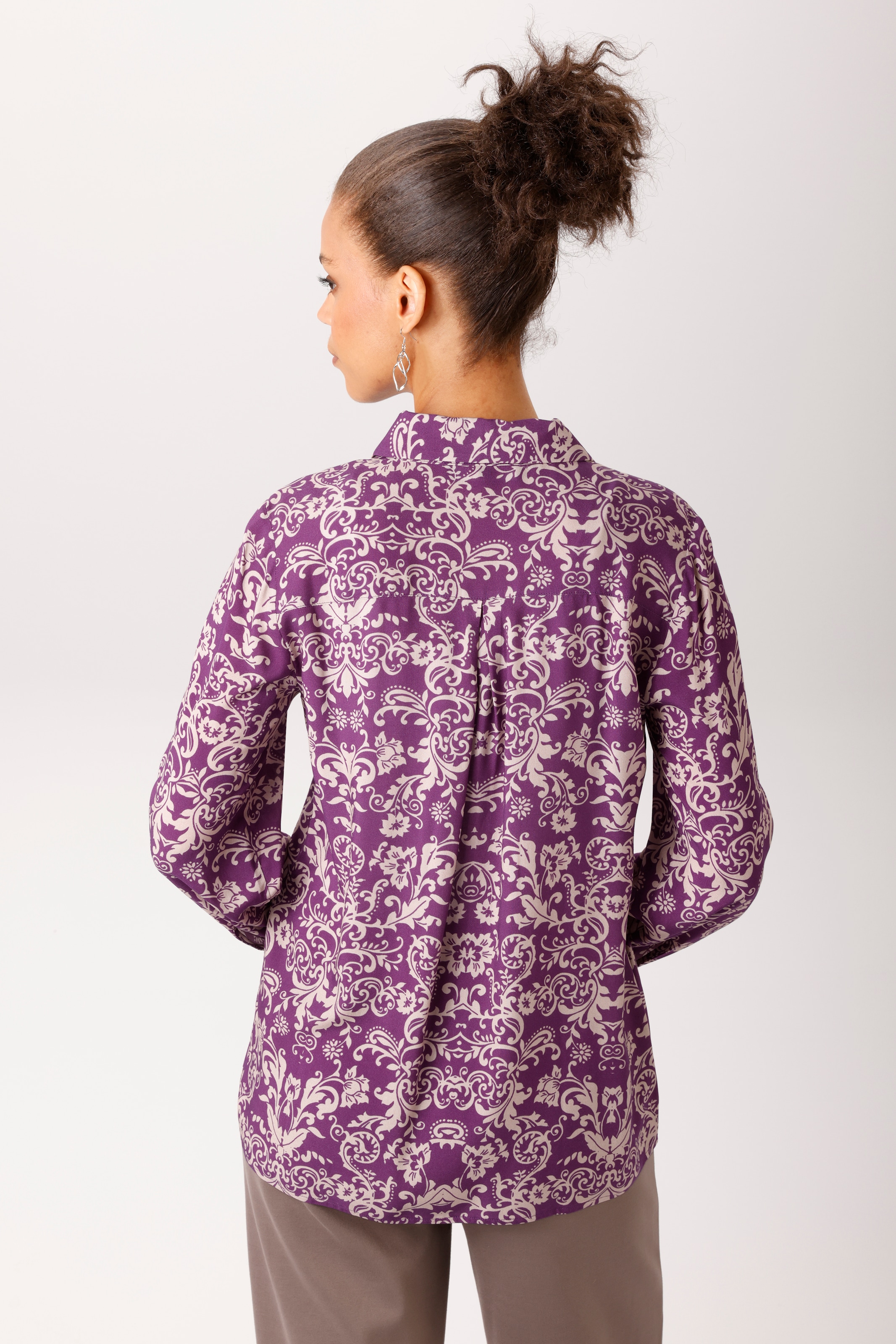Aniston CASUAL Blouse chemise avec imprimé ornemental fantaisiste - NOUVELLE COLLECTION