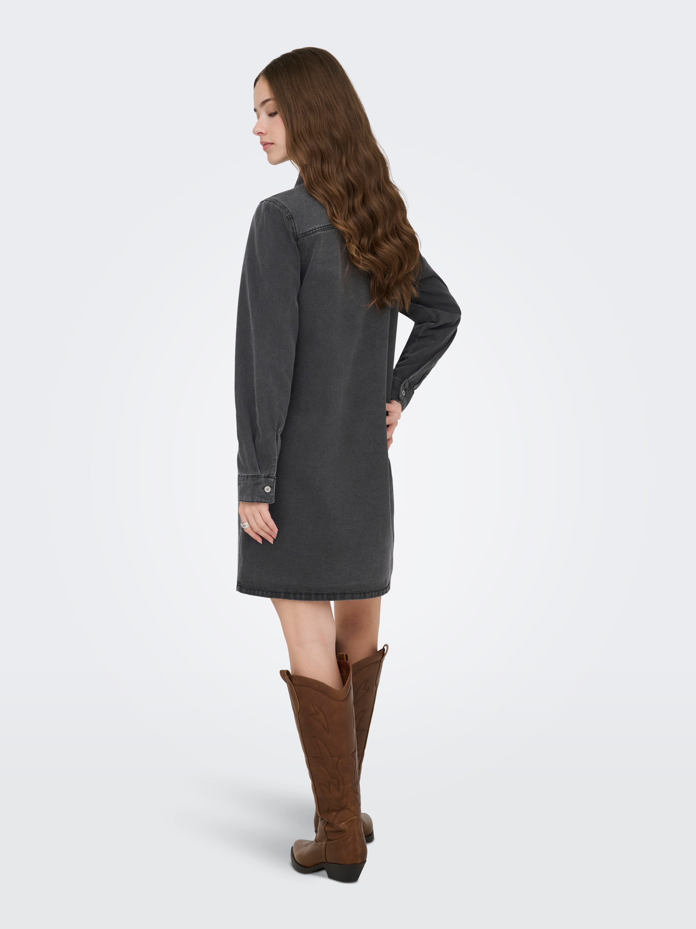 ONLY Robe en jean »ONLLISA L/S DNM DRESS GUA NOOS« Poches poitrine