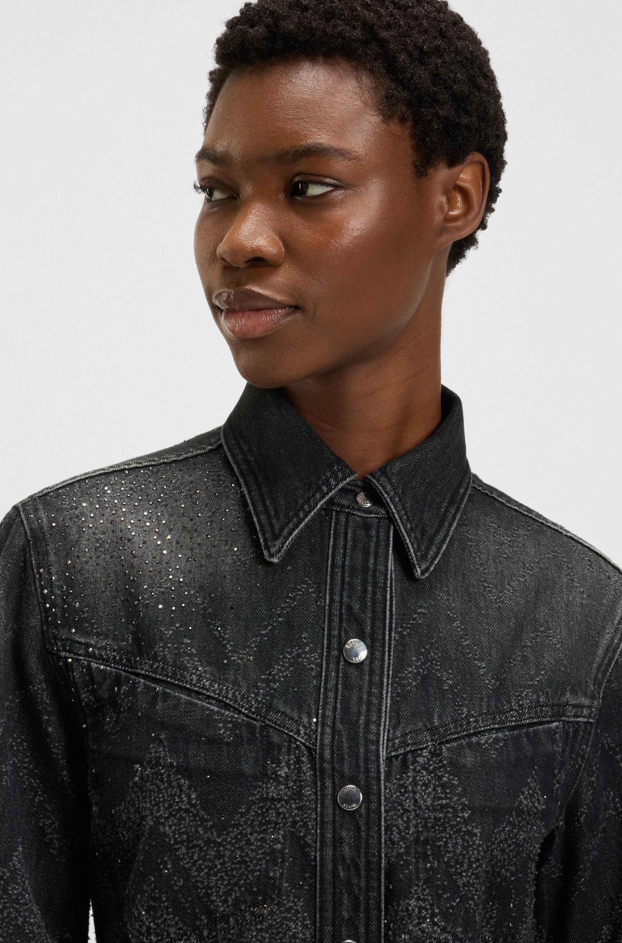 BOSS ORANGE Blouse chemise »SHIRT LS 1.0 Premium Damenmode« in verkürzter Länge, mit Lasertextur