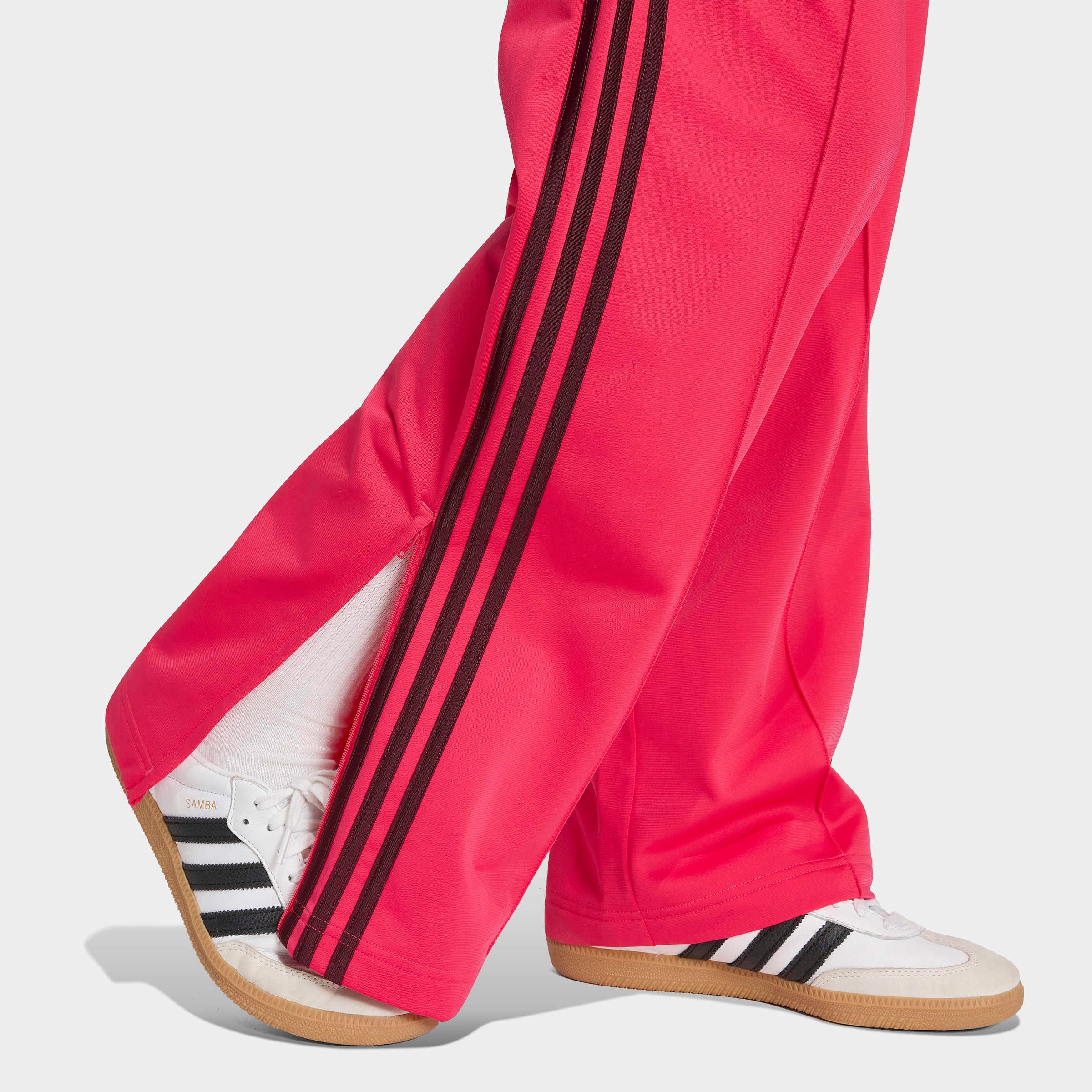 adidas Originals Pantalon de sport »FIREBIRD, LOCKER GESCHNITTEN«  pantalon de sport Firebird Loose, coupe décontractée