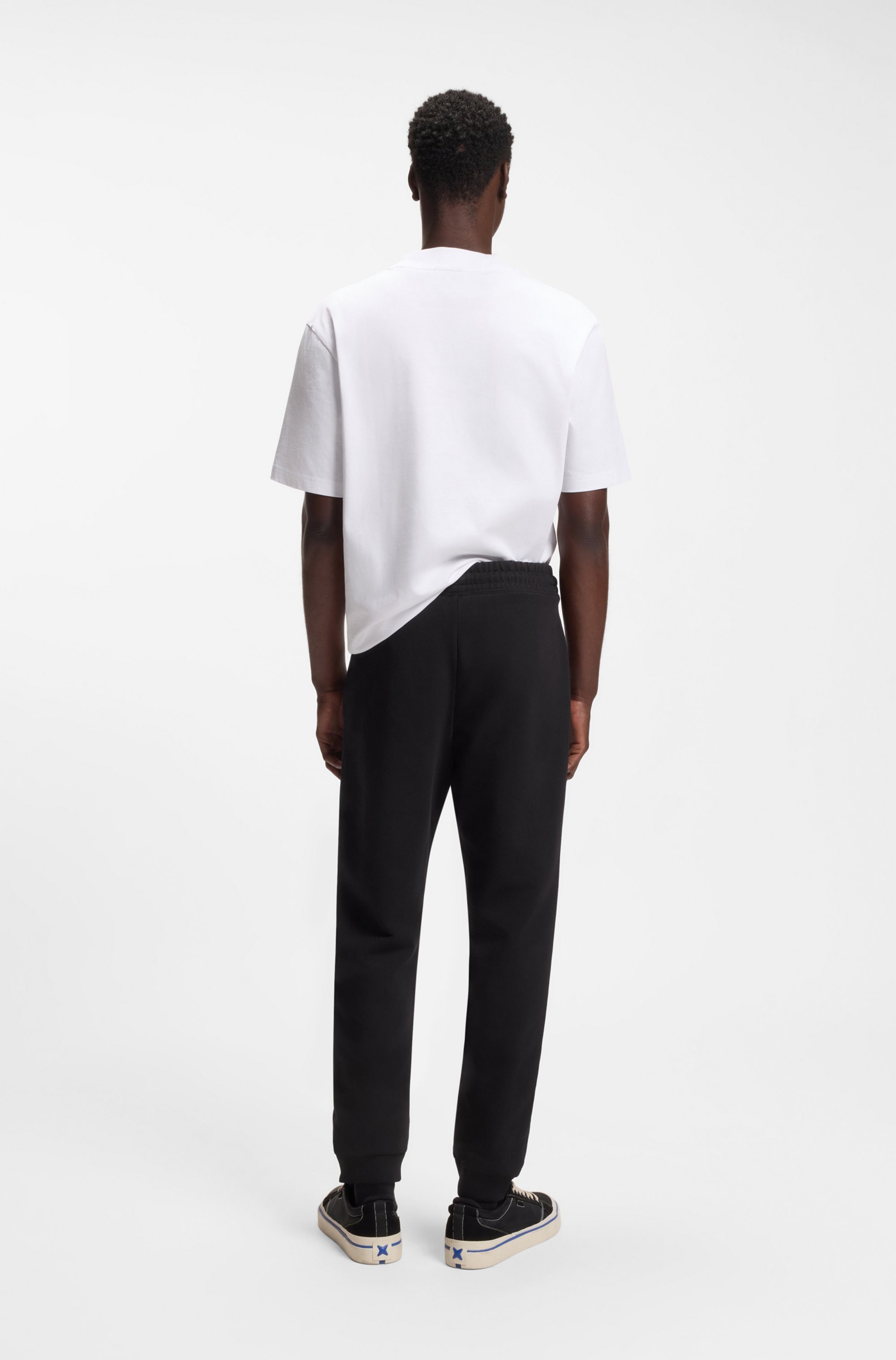 HUGO Blue Pantalon de jogging »Napin«  mit kleinem Logo-Patch