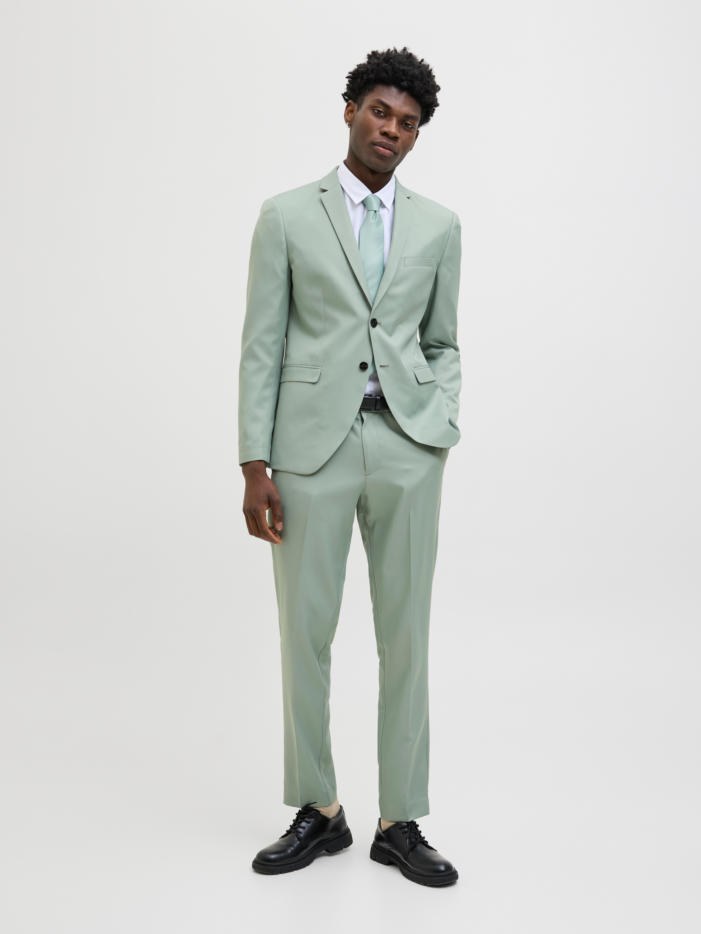 Jack & Jones Anzug »JPRCOSTA SUIT« Set, 2 tlg. tlg. sehr schmal Polyester, slim fit
