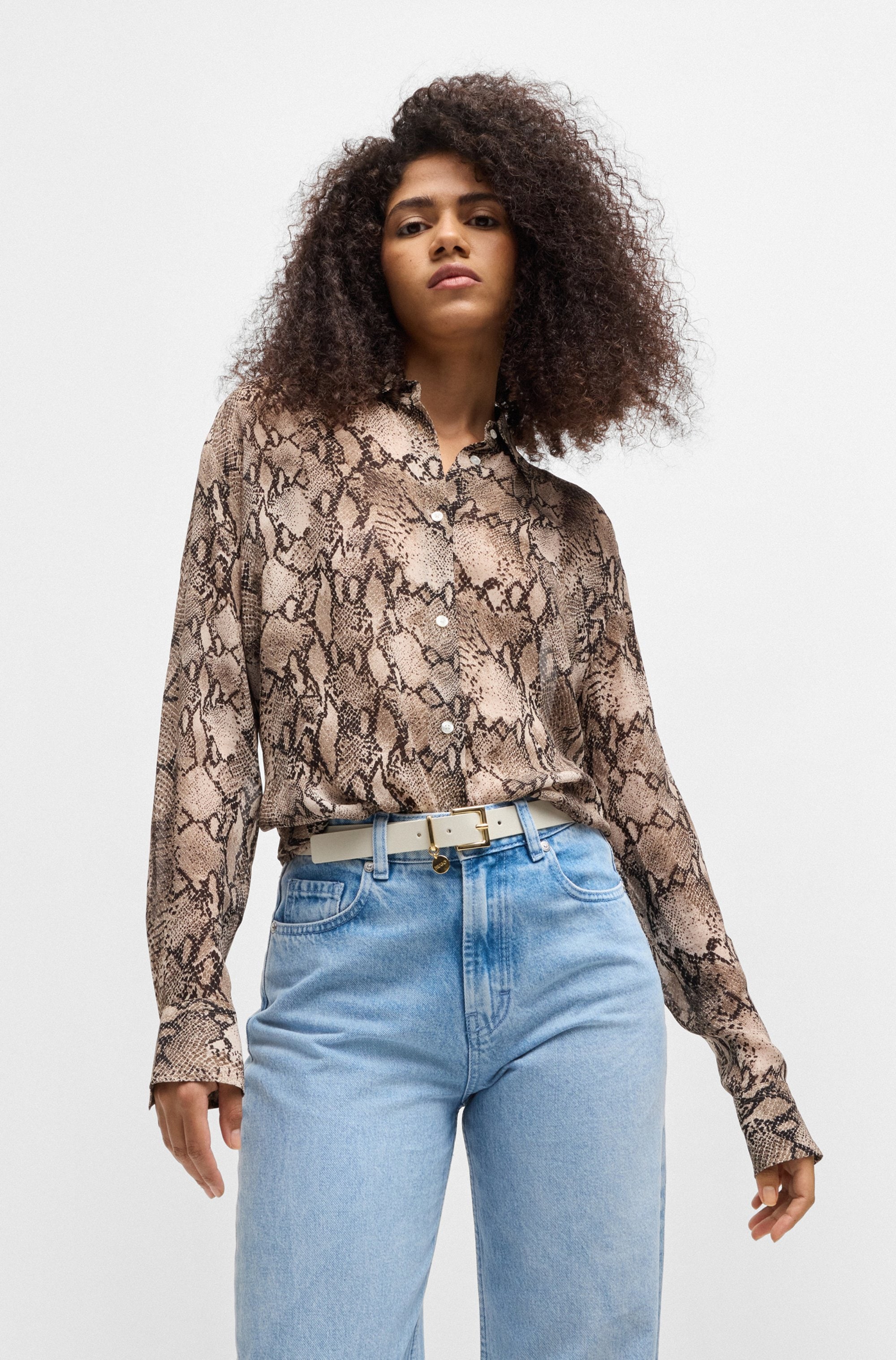 HUGO Ledergürtel »Amelia-G Sz25« Stilvoller Verschluss mit Logo Anhänger