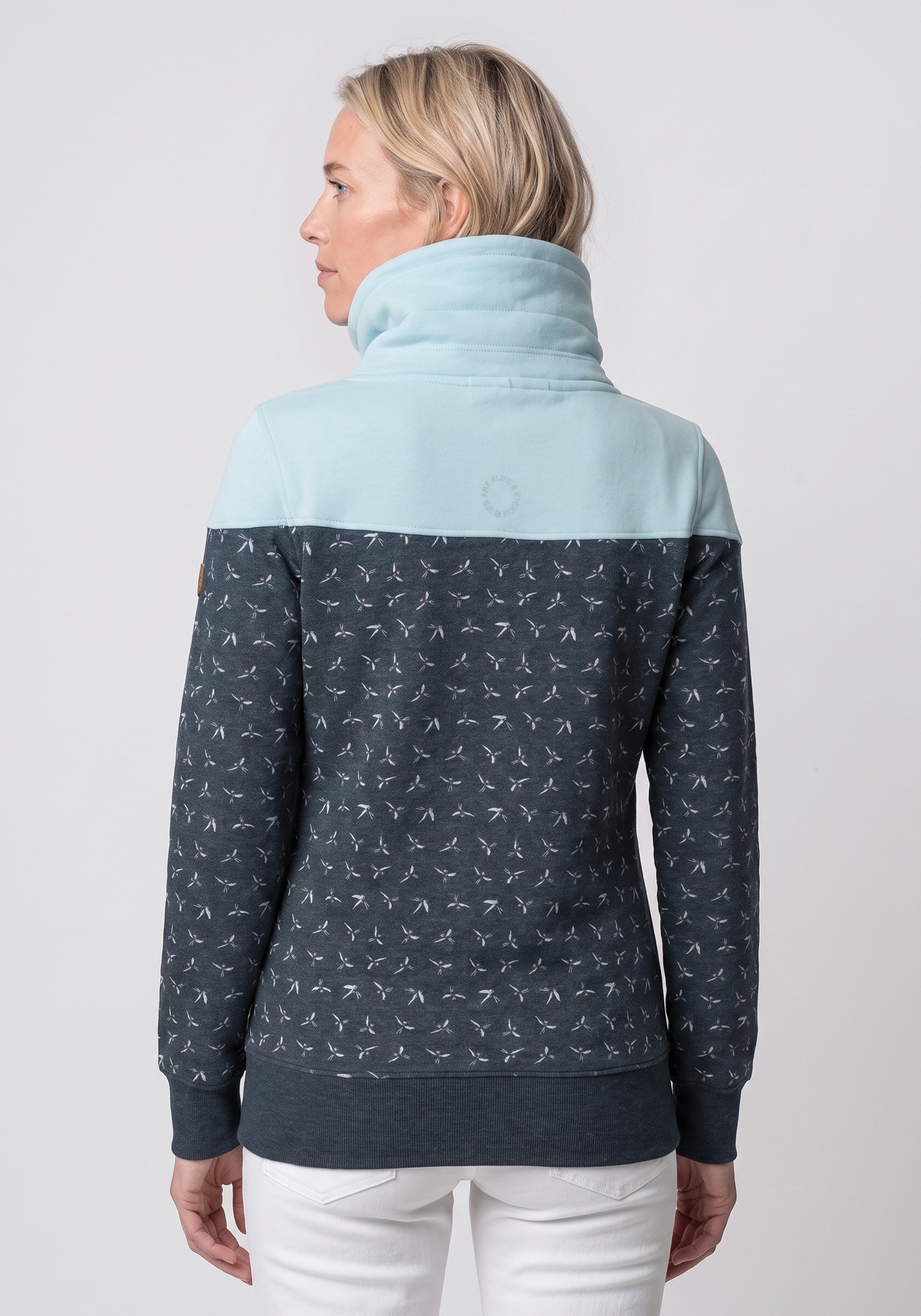 Alife & Kickin Veste sweat »ValinaAK B« avec col montant réglable élevé en superbe qualité sweat