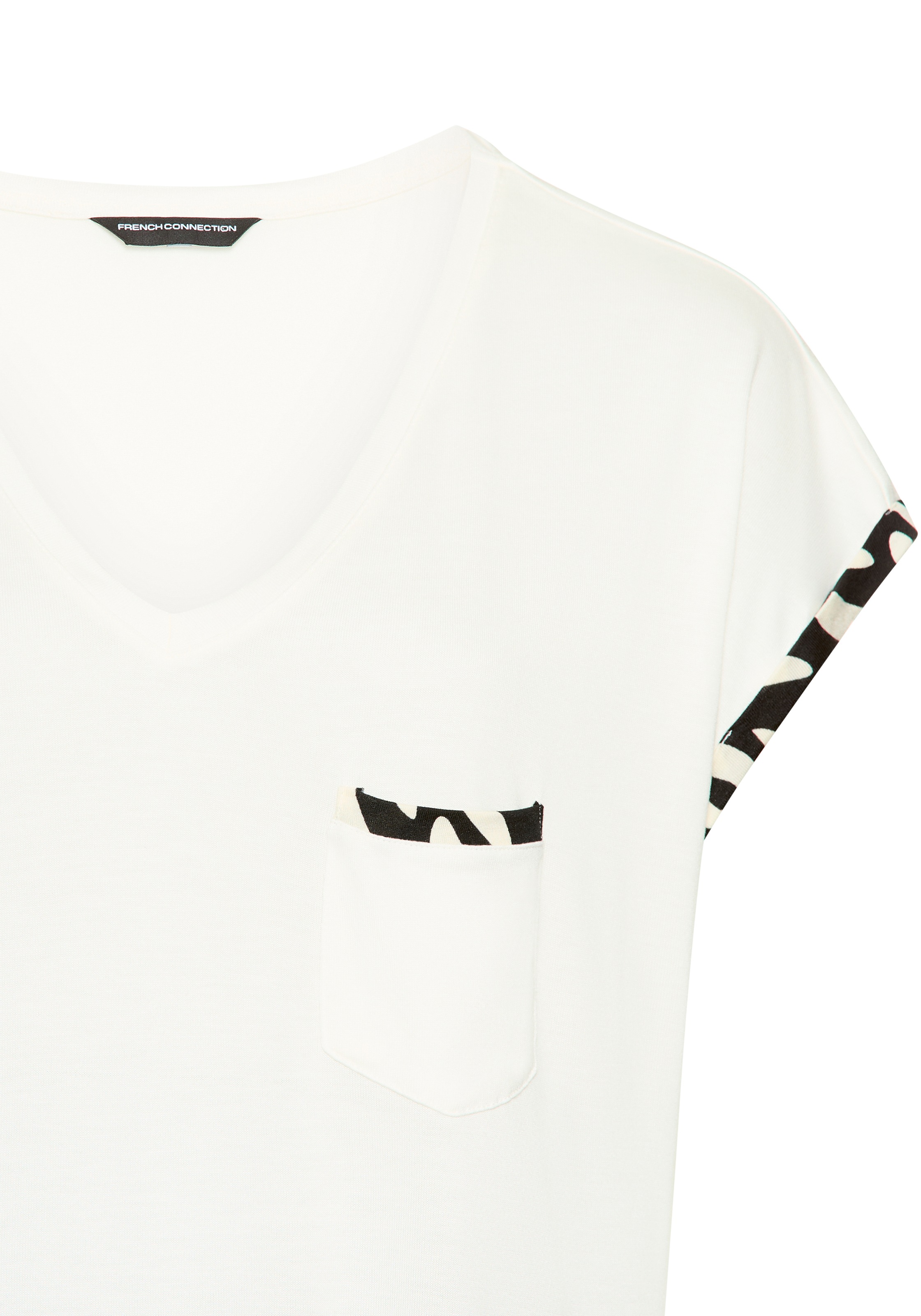 French Connection Shorty 2 im zeitlosen Schwarz-Weiss-Look