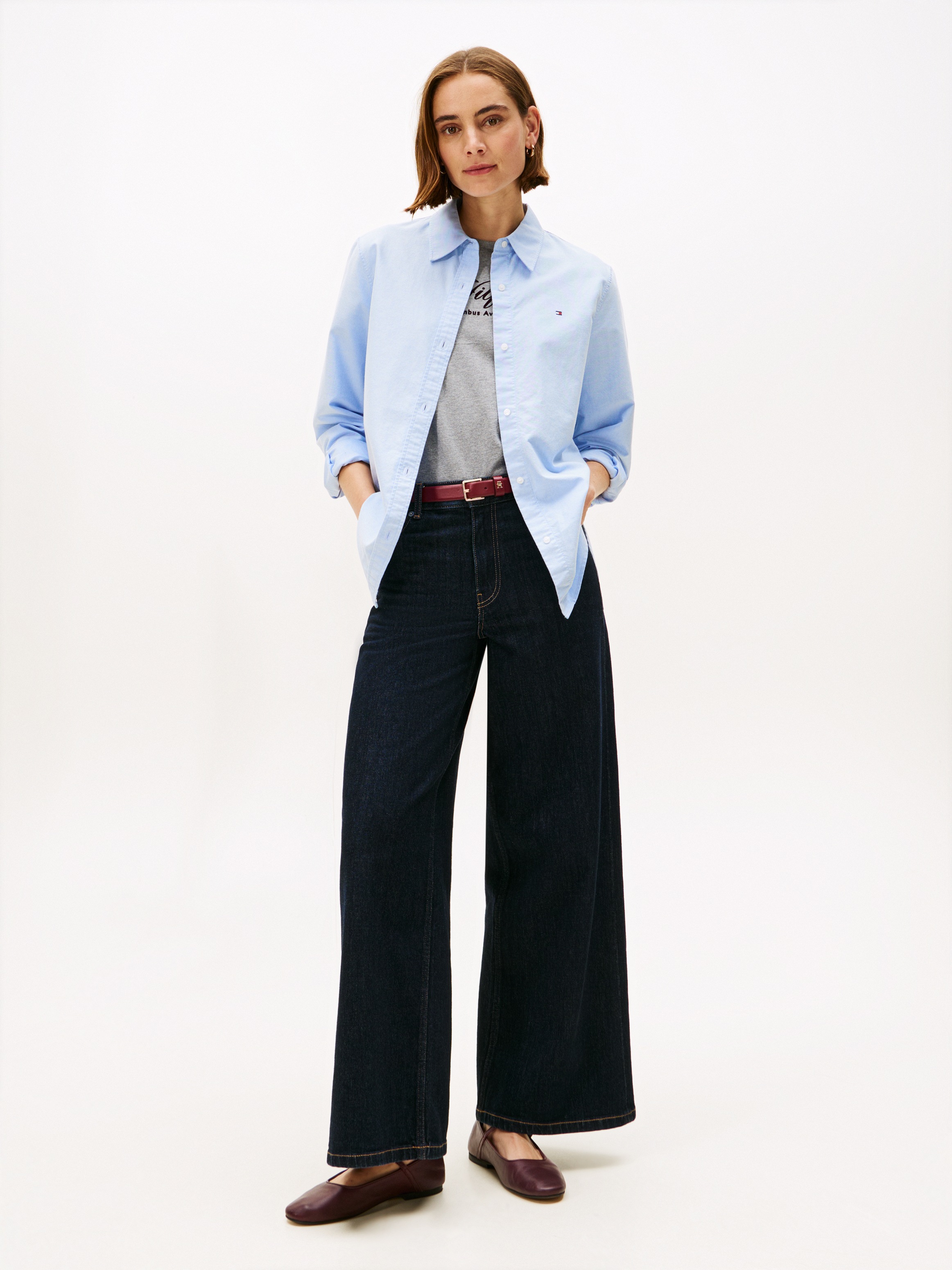 Tommy Hilfiger Hemdbluse »OXFORD RELAXED FIT SHIRT mit Hemdblusenkragen und Stickerei« mit Streifen