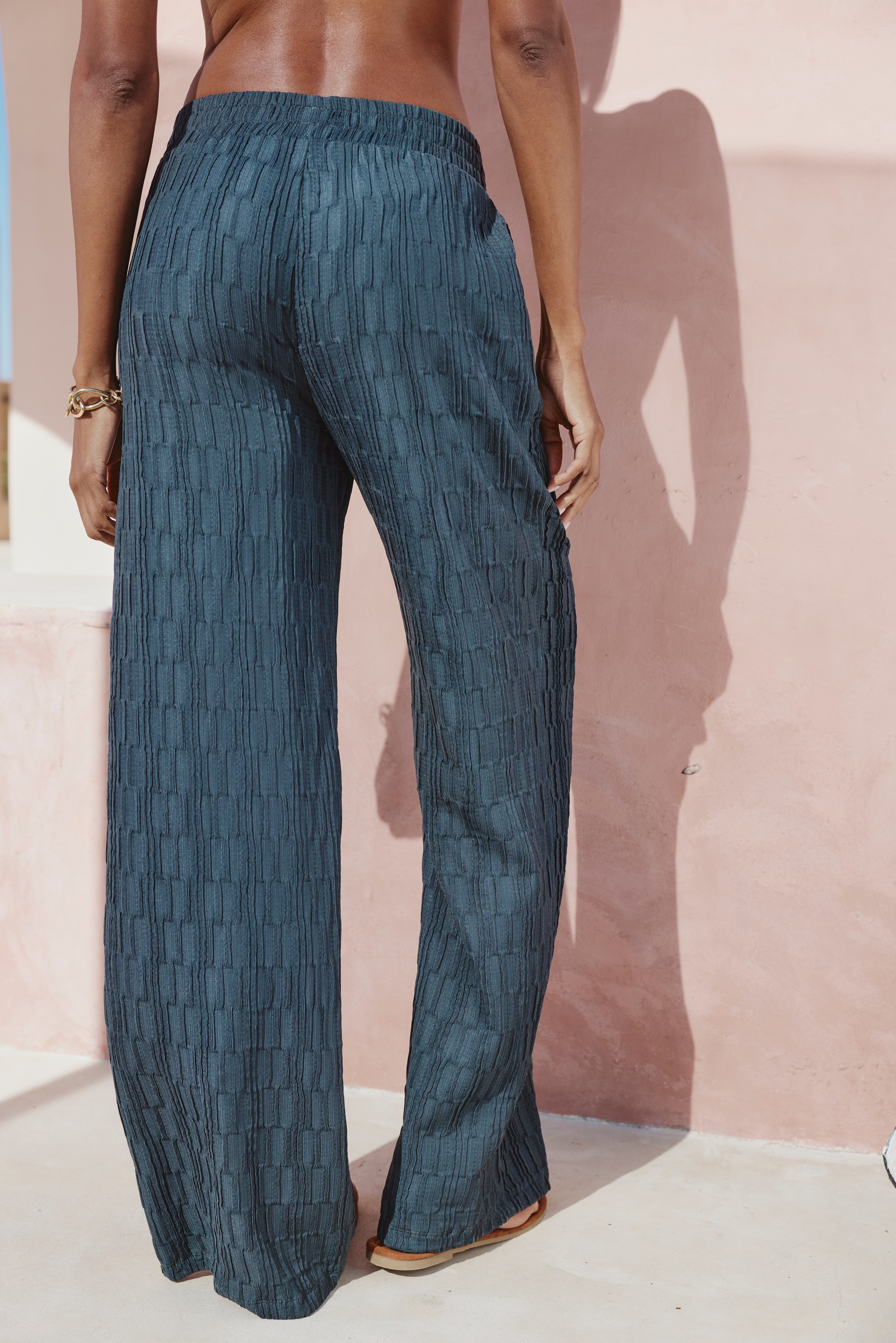 LASCANA Homewearhose »-Relaxhose«  lässige Form mit Wabendesign, Loung- und Homewear