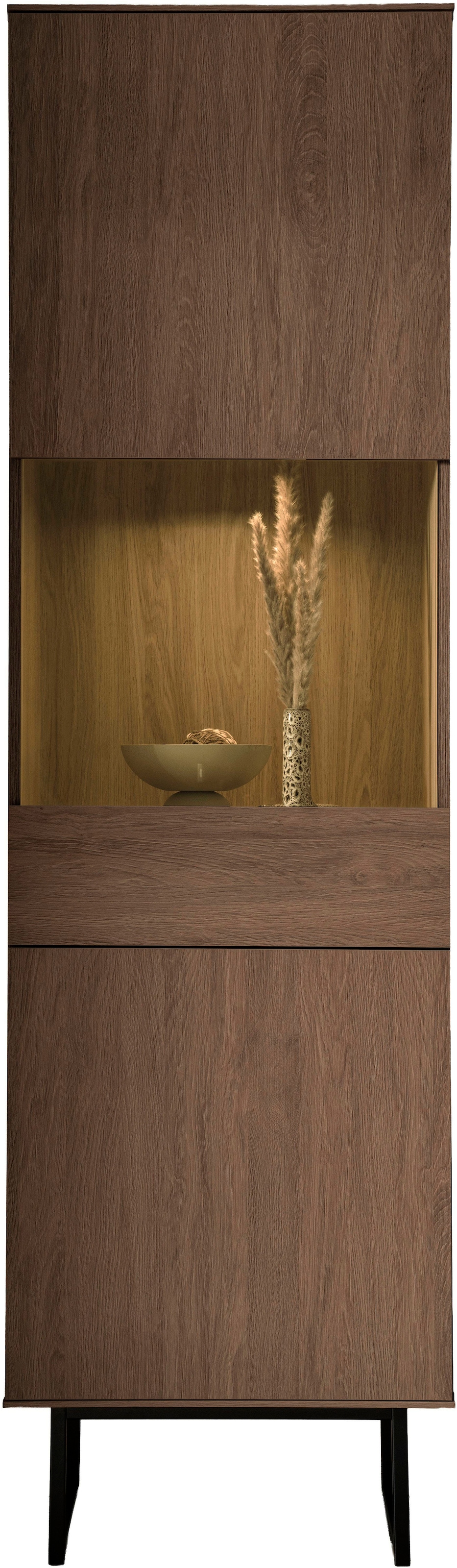 Home affaire Vitrines »Lund, moderner Hochschrank, Glasvitrine mit Kufengestell aus Metall« surface supérieure visuellement fine, aspect haut de gamme, espace de rangement suffisant