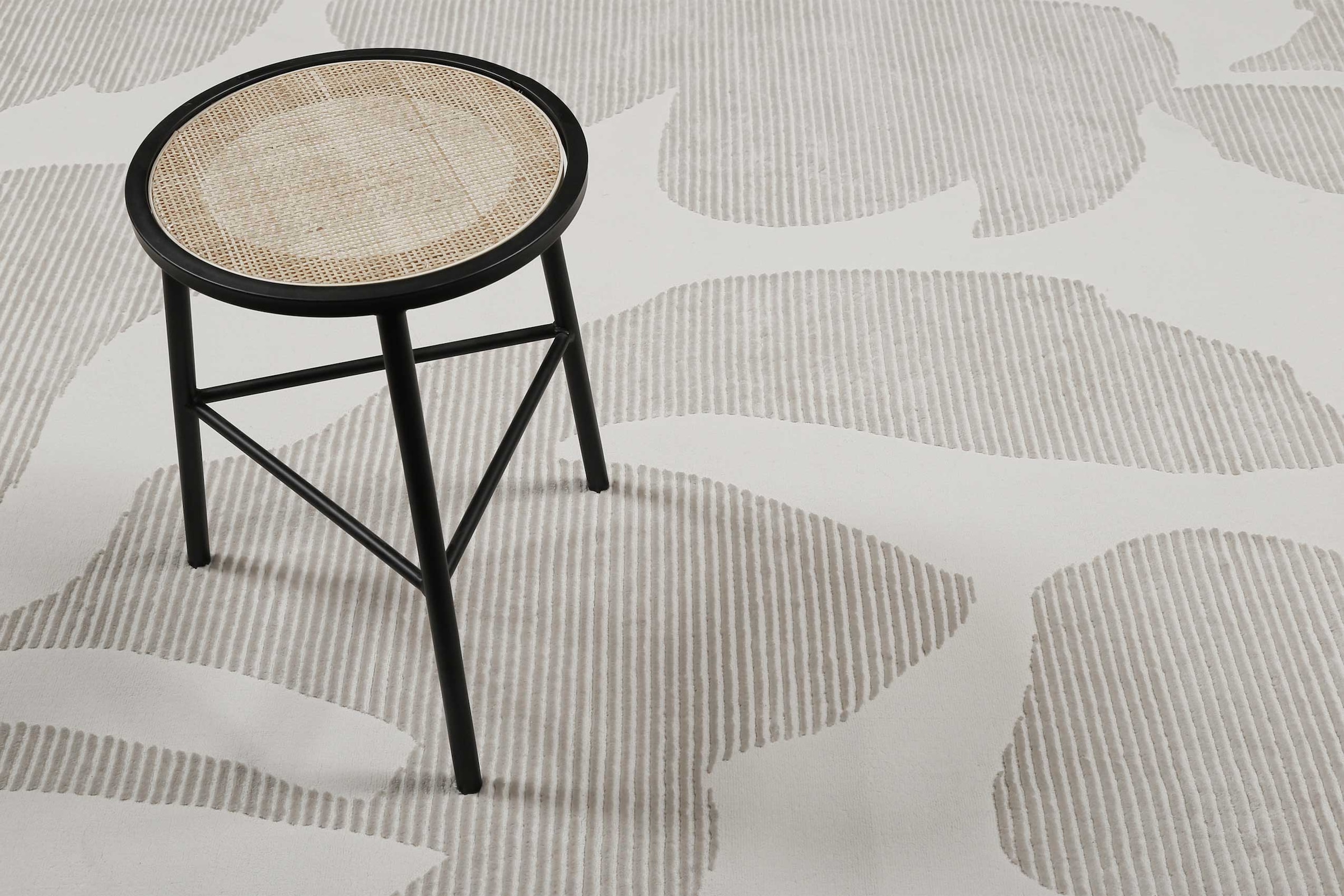 Esprit Tapis »Sara« Carré 12 mm Höhe Kurzflorteppich, gewebt, floral, modern, Wohnzimmer, trendig