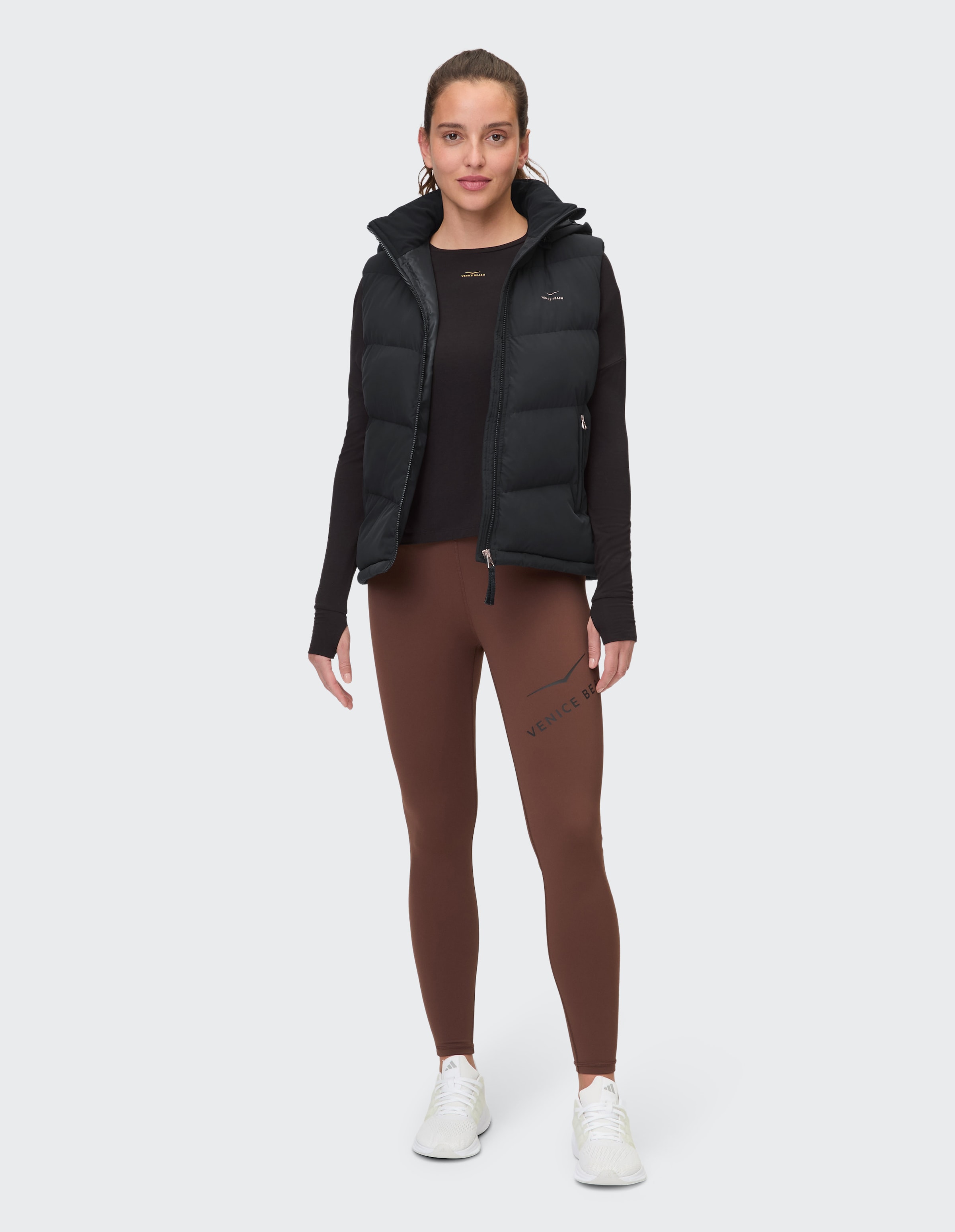 Venice Beach Gilet matelassé »D WESTE ISSI« avec fermeture éclair, en polyester, coupe normale