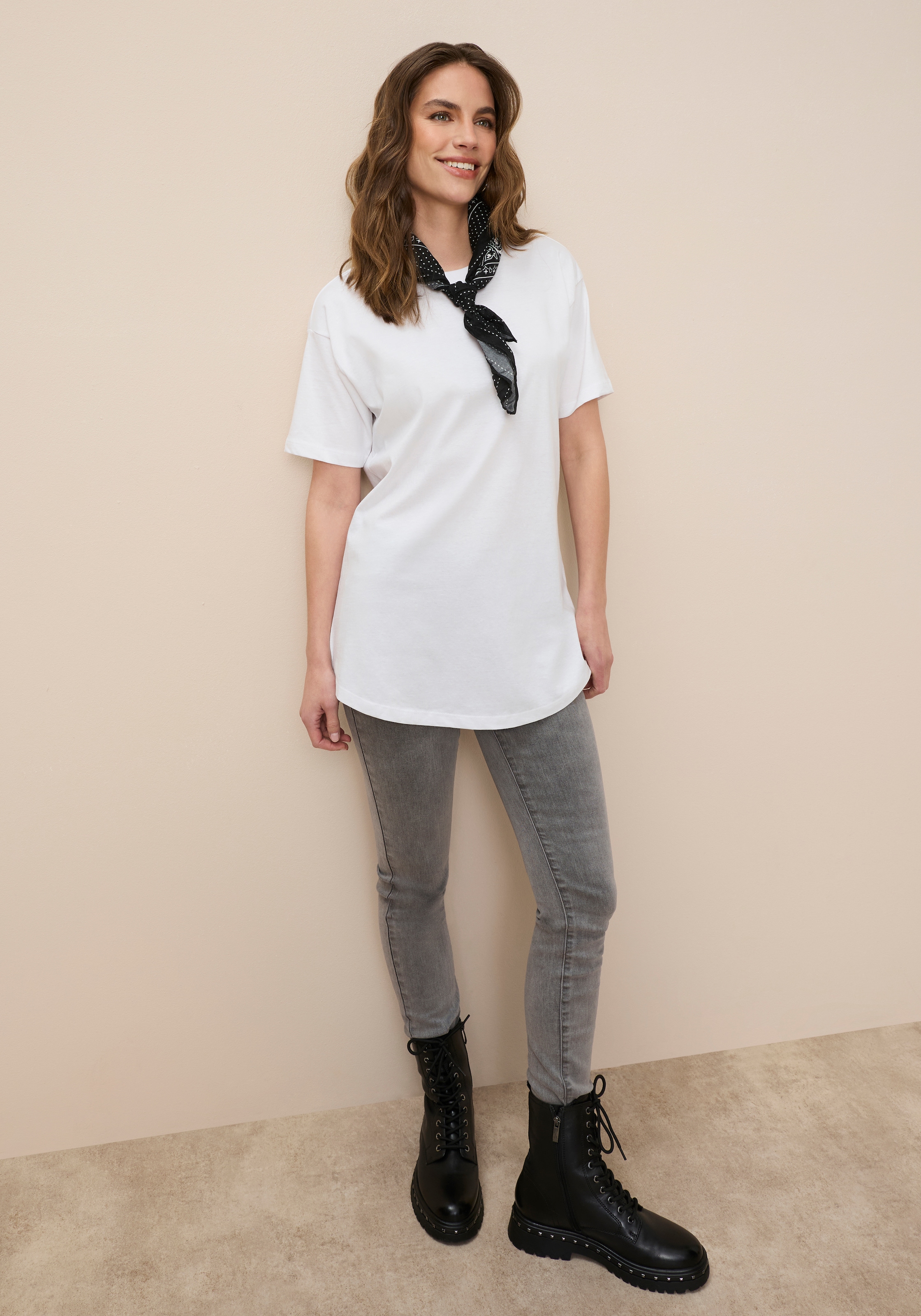 Tamaris Oversize-Shirt in Longform mit abgerundetem Saum