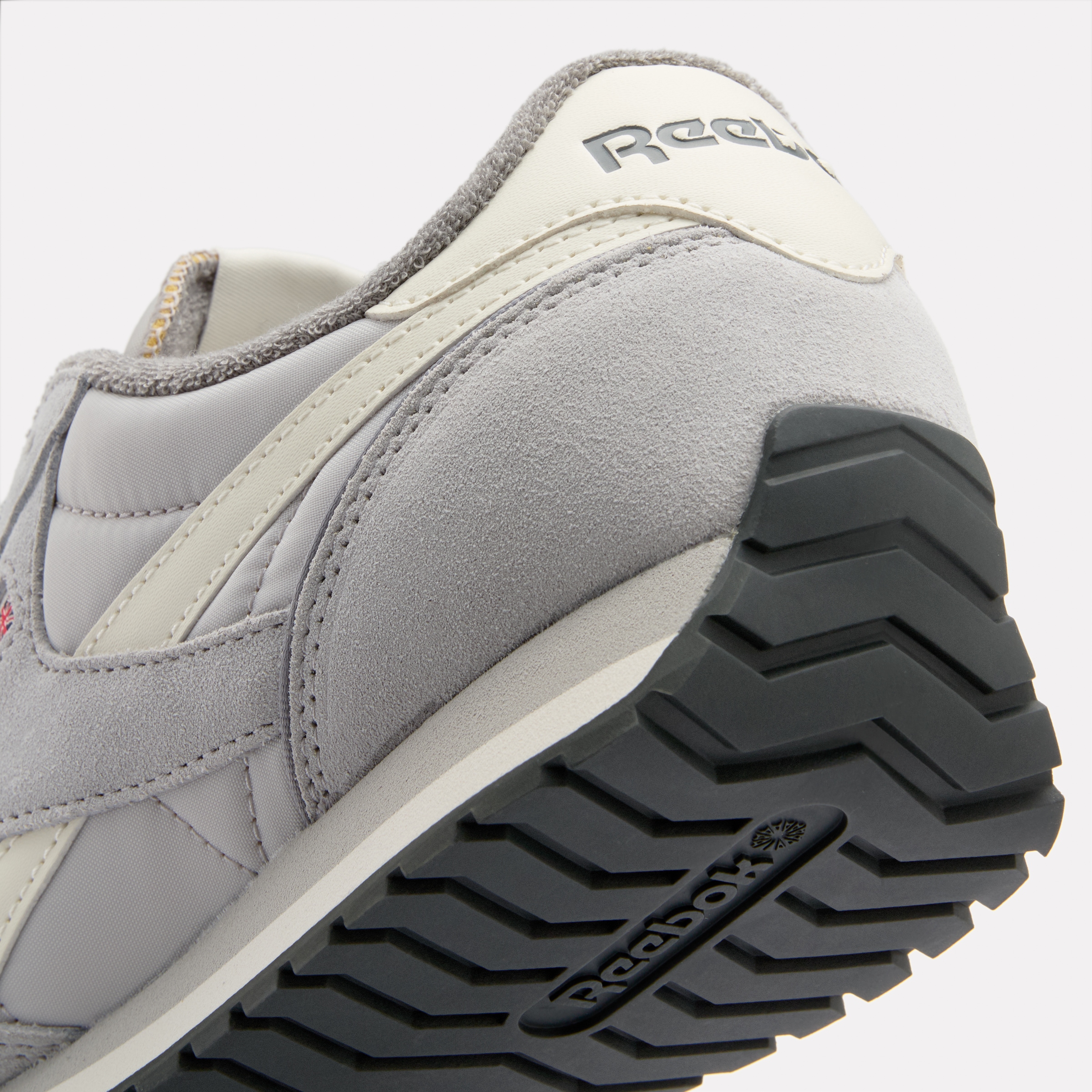 Reebok Classic Sneakers »CLASSIC AZ«