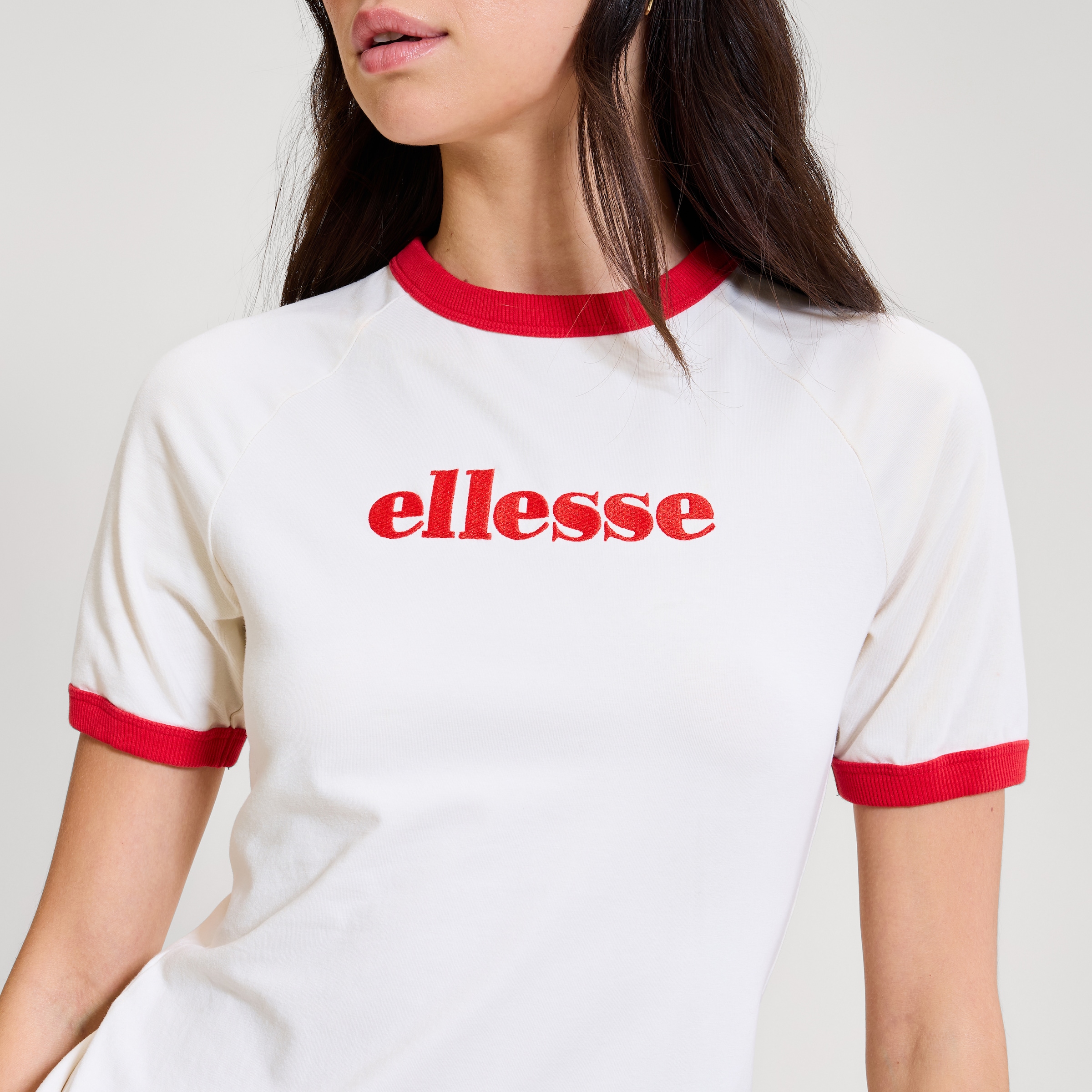 Ellesse T-shirt »ALBENGA TEE« manches courtes, col rond, en coton et élasthanne