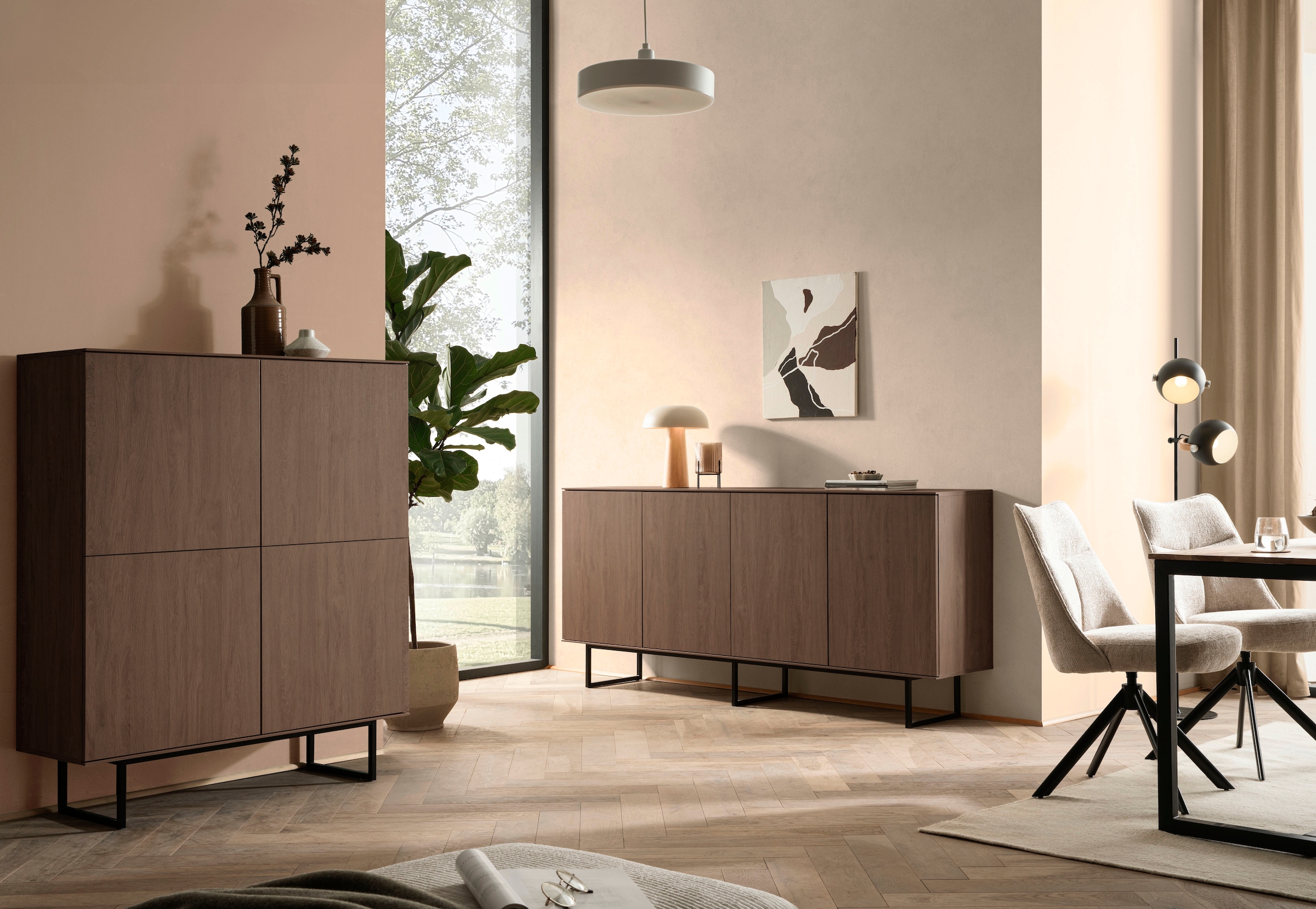 Home affaire Buffet haut »Lund, moderner Schrank, Kommode mit Kufengestell« surface supérieure visuellement fine, aspect haut de gamme, espace de rangement suffisant