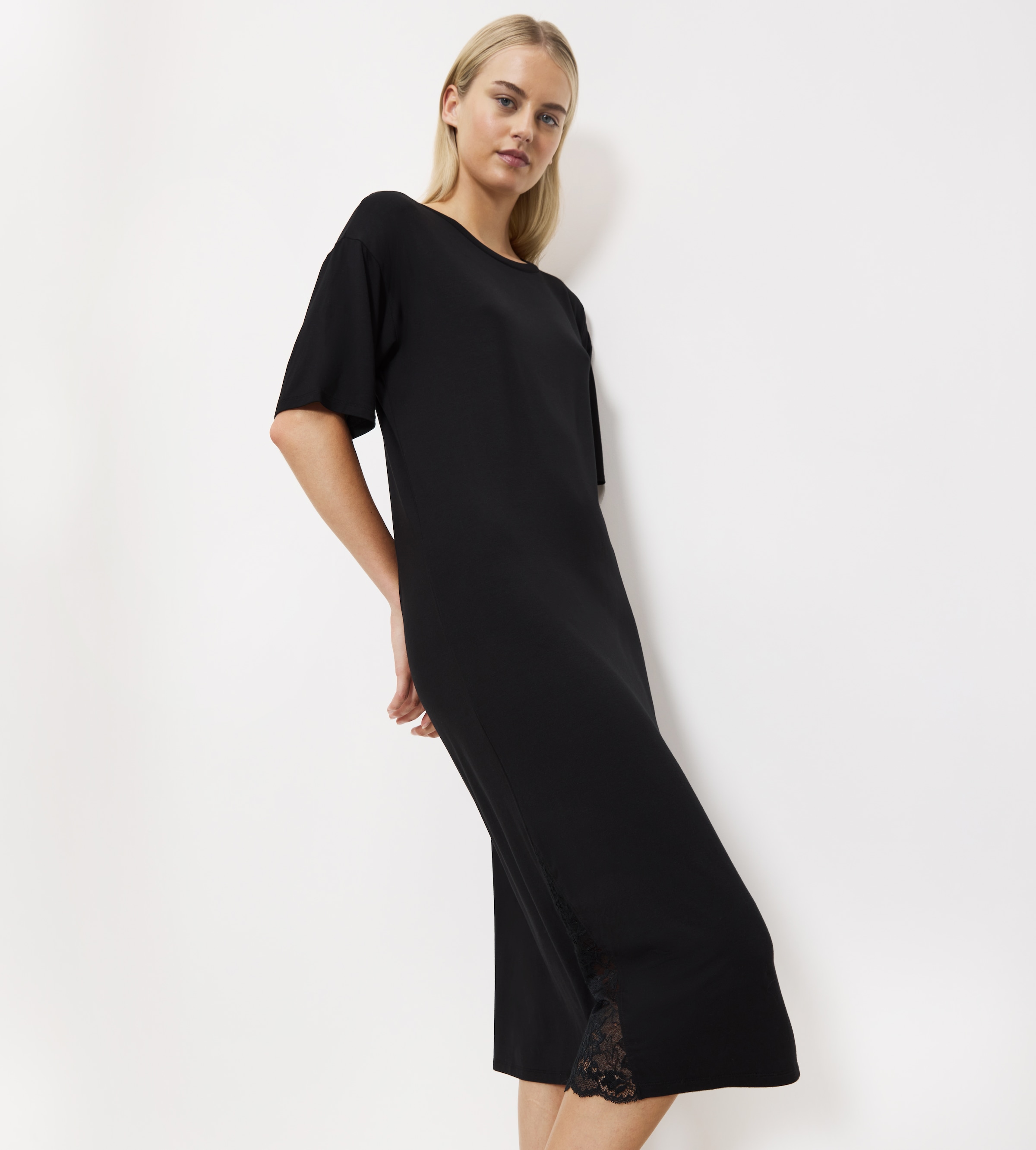 Triumph Chemise de nuit »Timeless Sensuality NDK SSL« Sans poches atmungsaktiv, weich, kurzärmelig, Rundhalsausschnitt