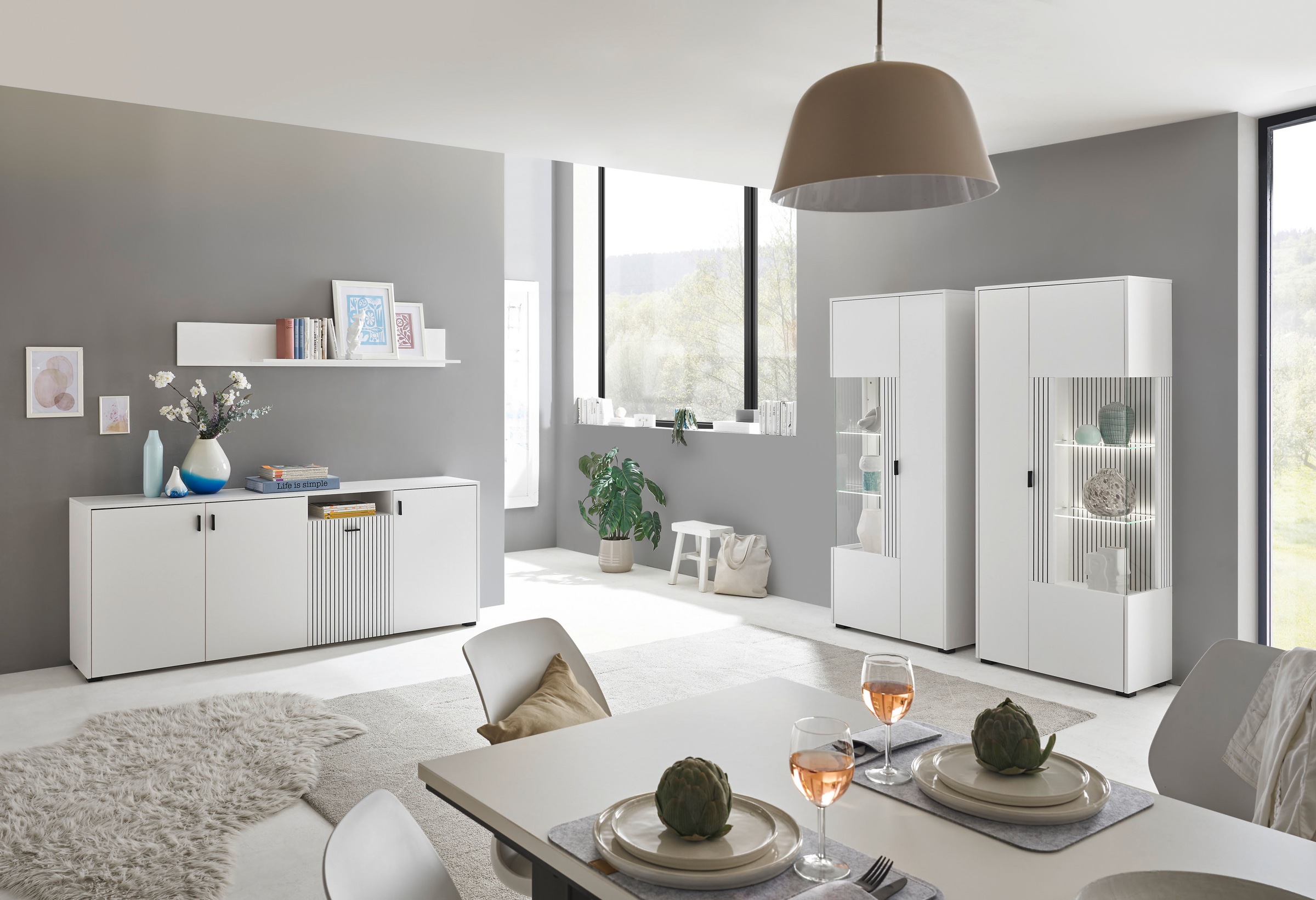 INOSIGN Vitrines »Hudson, Stauraumvitrine« in moderner Trendfarbe, Griffe aus Metall (Schwarz), Höhe 180 cm