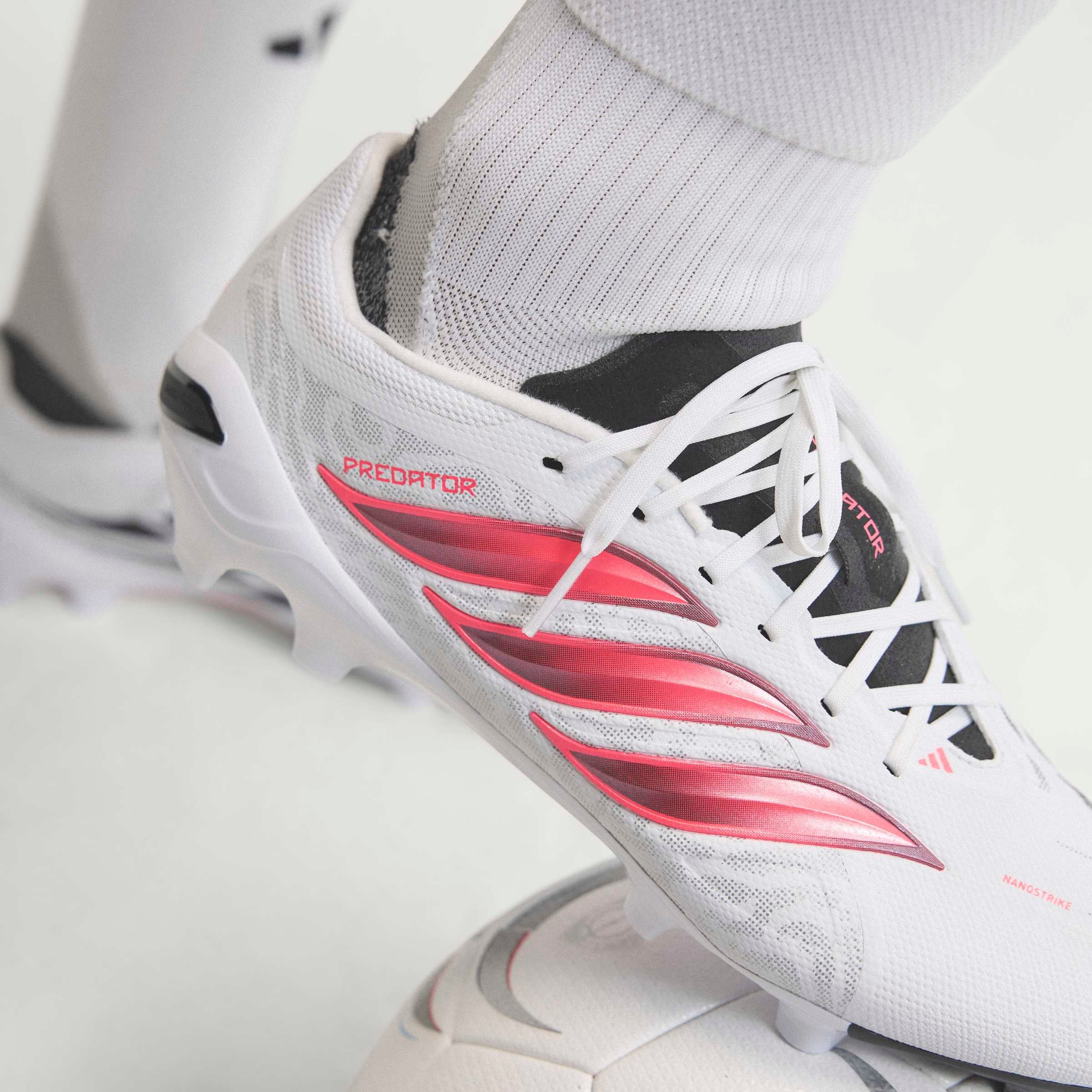adidas Performance Chaussure de football »PREDATOR LEAGUE , NATURRASEN«  semelle extérieure pour gazon et sols durs