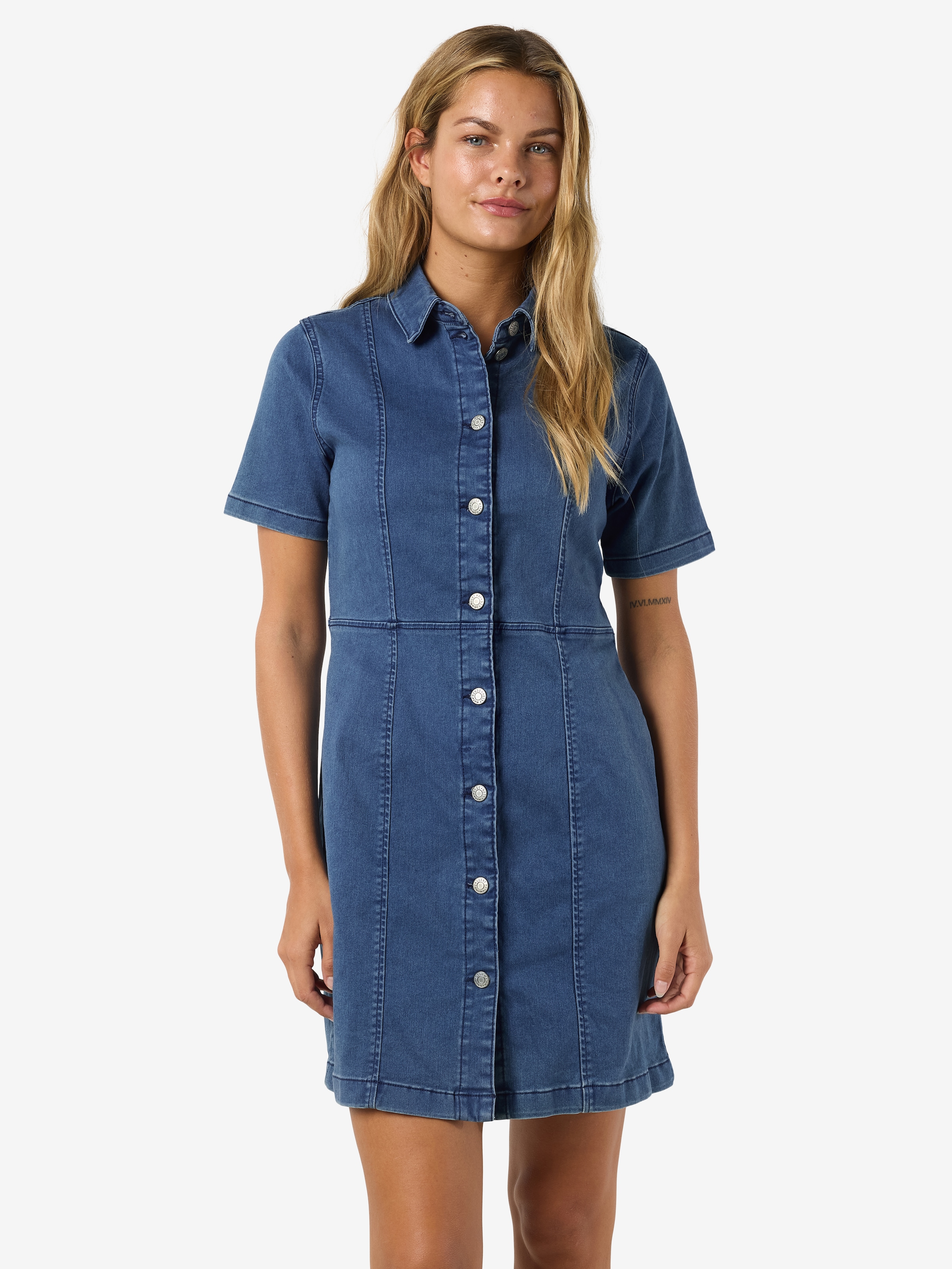Noisy may Robe en jean »NMNISA S/S SLIM DENIM DRESS VI534MB NOOS«