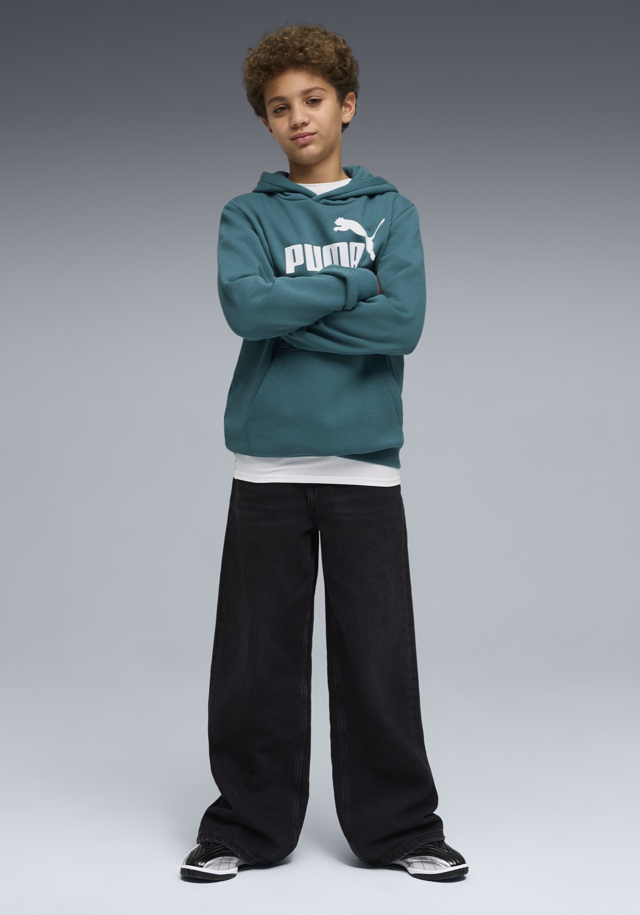 PUMA Kapuzensweatshirt »ESS NO 1 LOGO HOODIE FL B«, für Sportmode und Streetwear, mit Jerseyfutter, mit Kängurutasche
