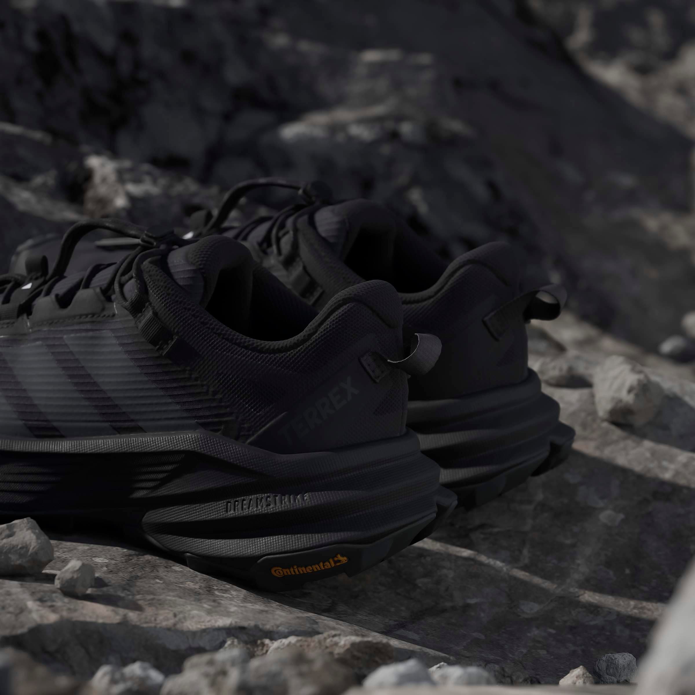adidas TERREX Chaussure de randonnée »FREEHIKER SL GORE-TEX«  imperméable grâce à la membrane Gore-Tex