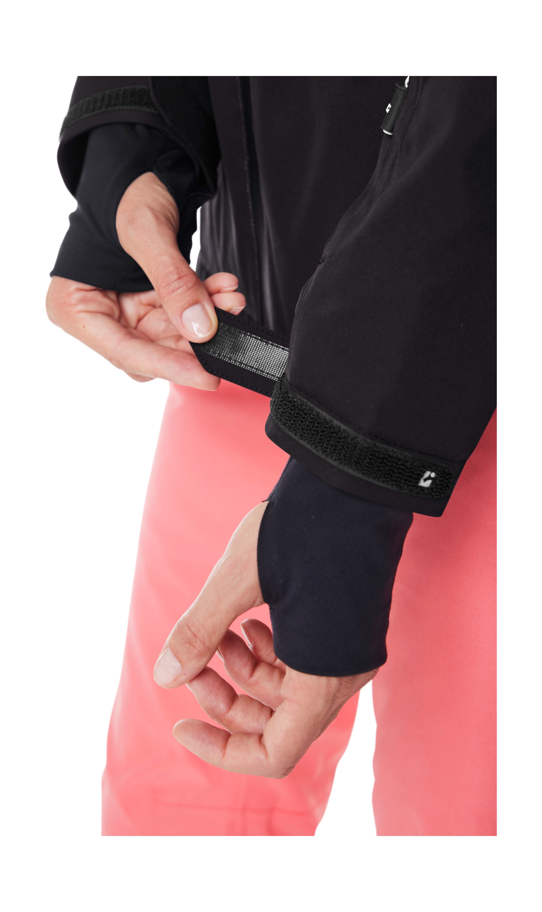 Killtec Skijacke »KSW 277 WMN SKI JCKT« Wasserdichte Damenjacke mit Schneefang, verstellbar und atmungsaktiv