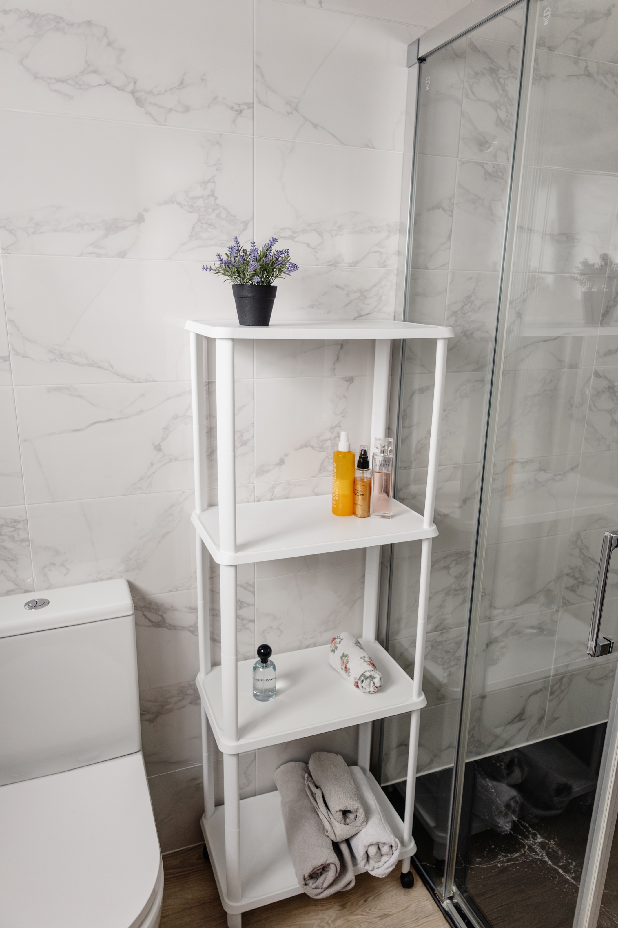 Bischof Badregal »Amico« stabil, mobil und agil